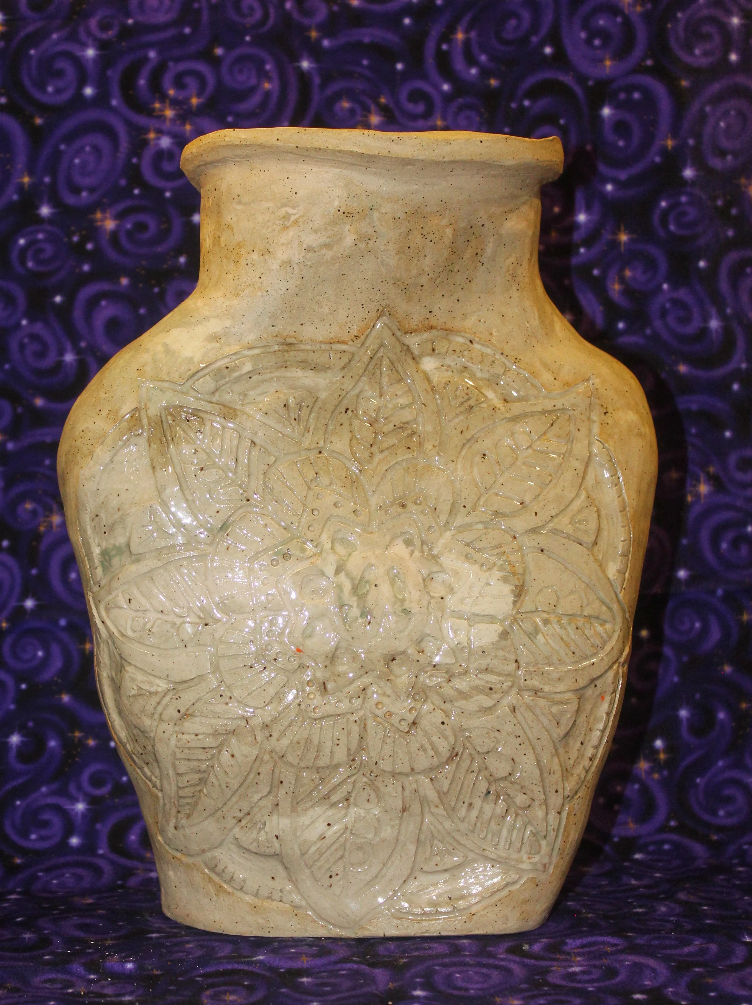 Skull Flower on marbled clay_White_SarahAnndrea_2026.jpg