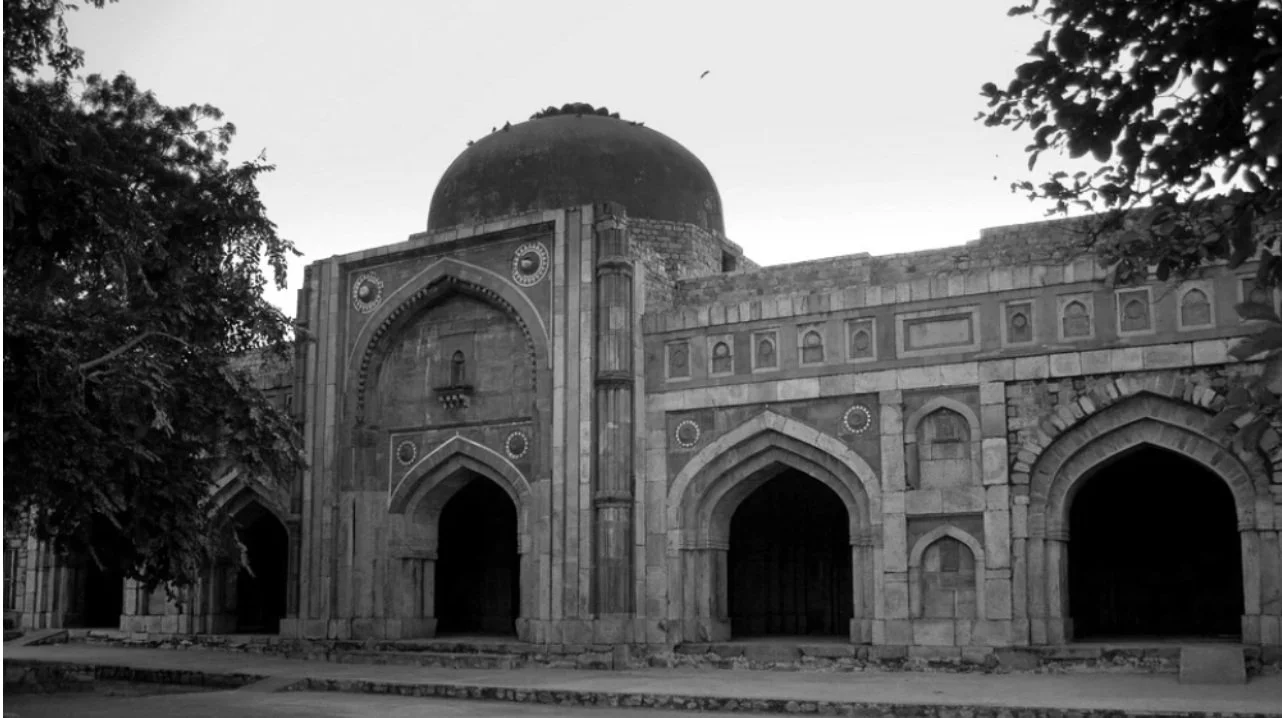 One Night in Jamali Kamali