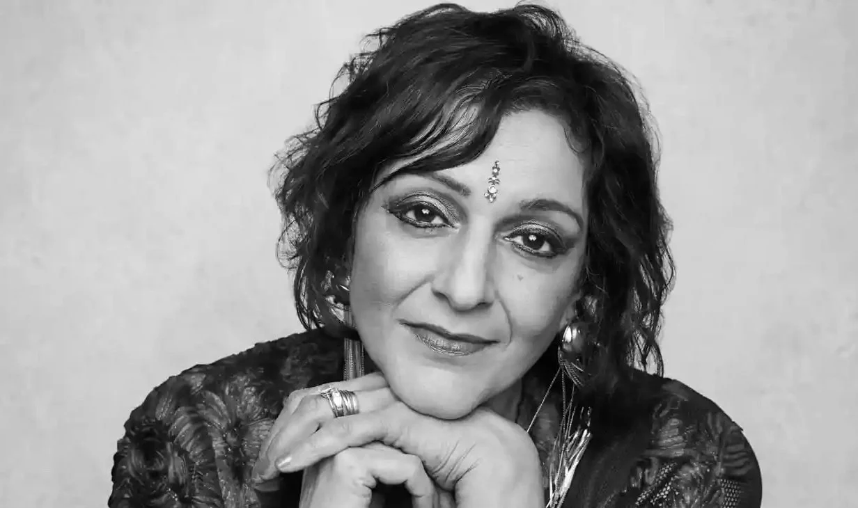 'A midlands wench and a good Indian girl'