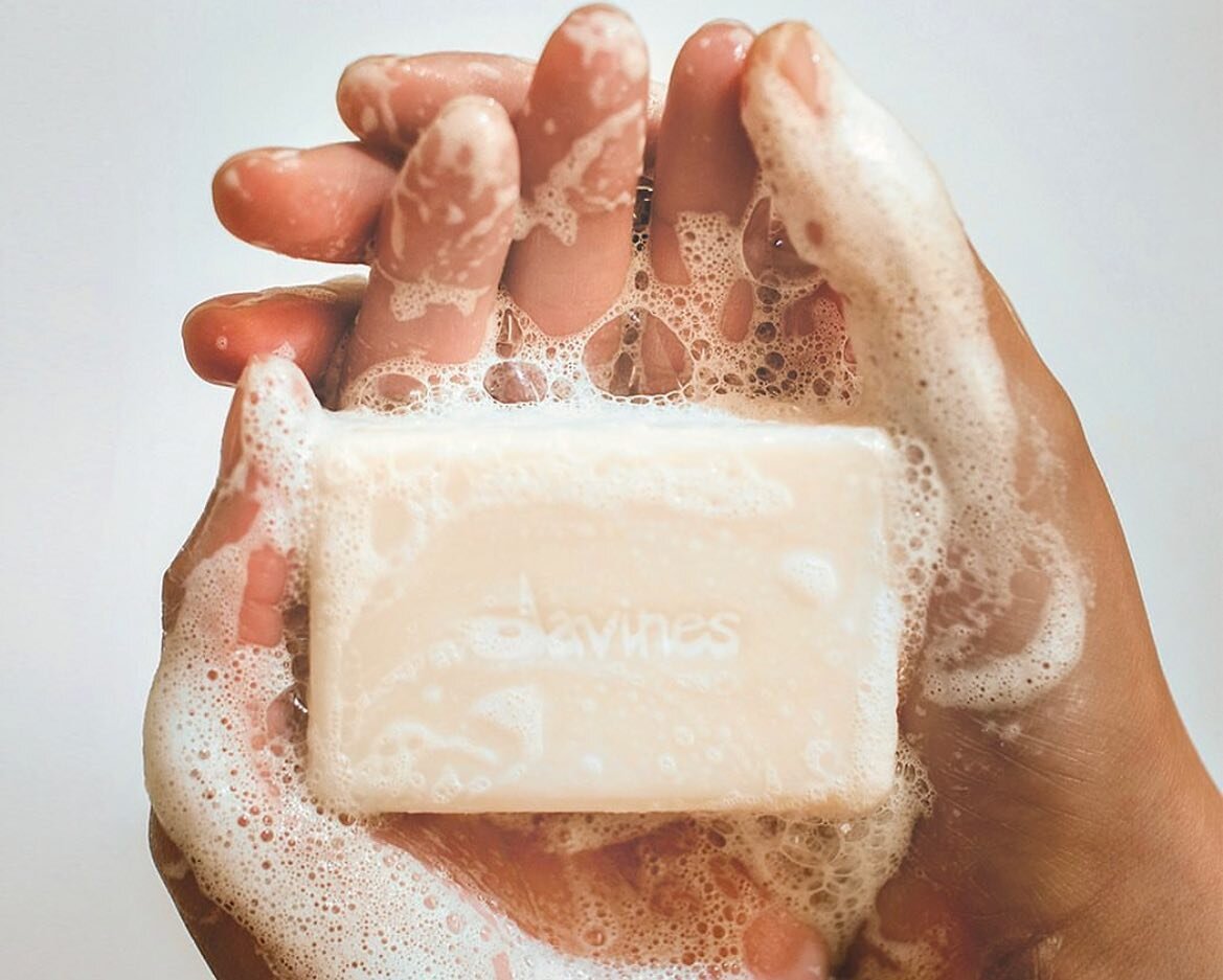 Two reasons we LOVE Shampoo Bars
* They're the perfect little travel companion. Holiday anyone. 
&bull; They're excellent for the environment. Still using plastic? That is so last century!

Photo: @the_beauty_lab_salon 

.
.
.
#yeghairstylist #yegsal