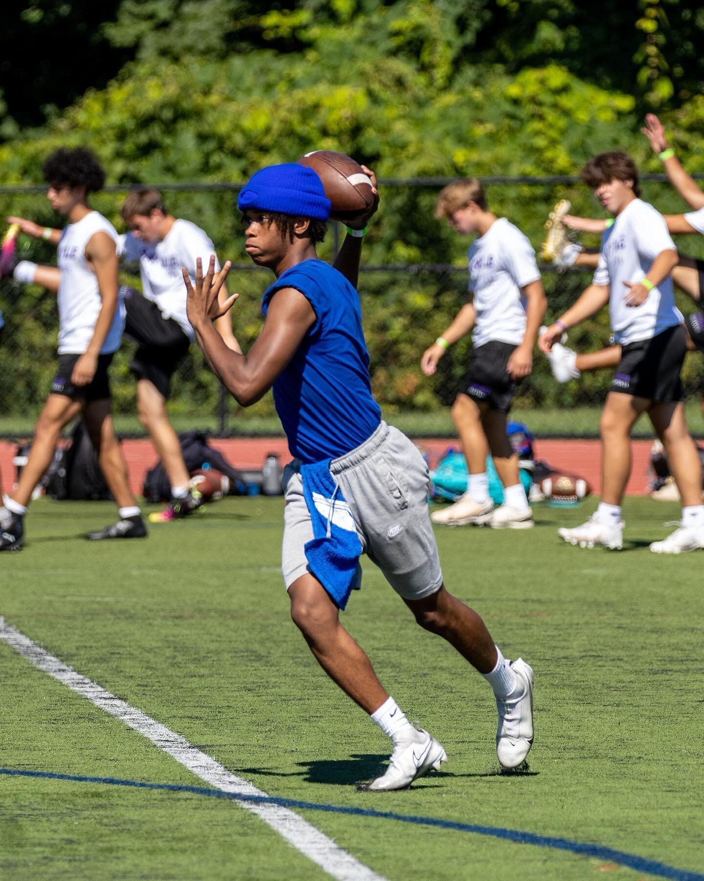 Captured some moments from the Stony Brook 7 on 7 of @eaglefootballbk , @sayvillefootball , @footballbunnell , @waterbury.career.academy , and @esm_athletic_dept. All photos can be found on our online photo gallery link in the bio!

Like, tag, or sha