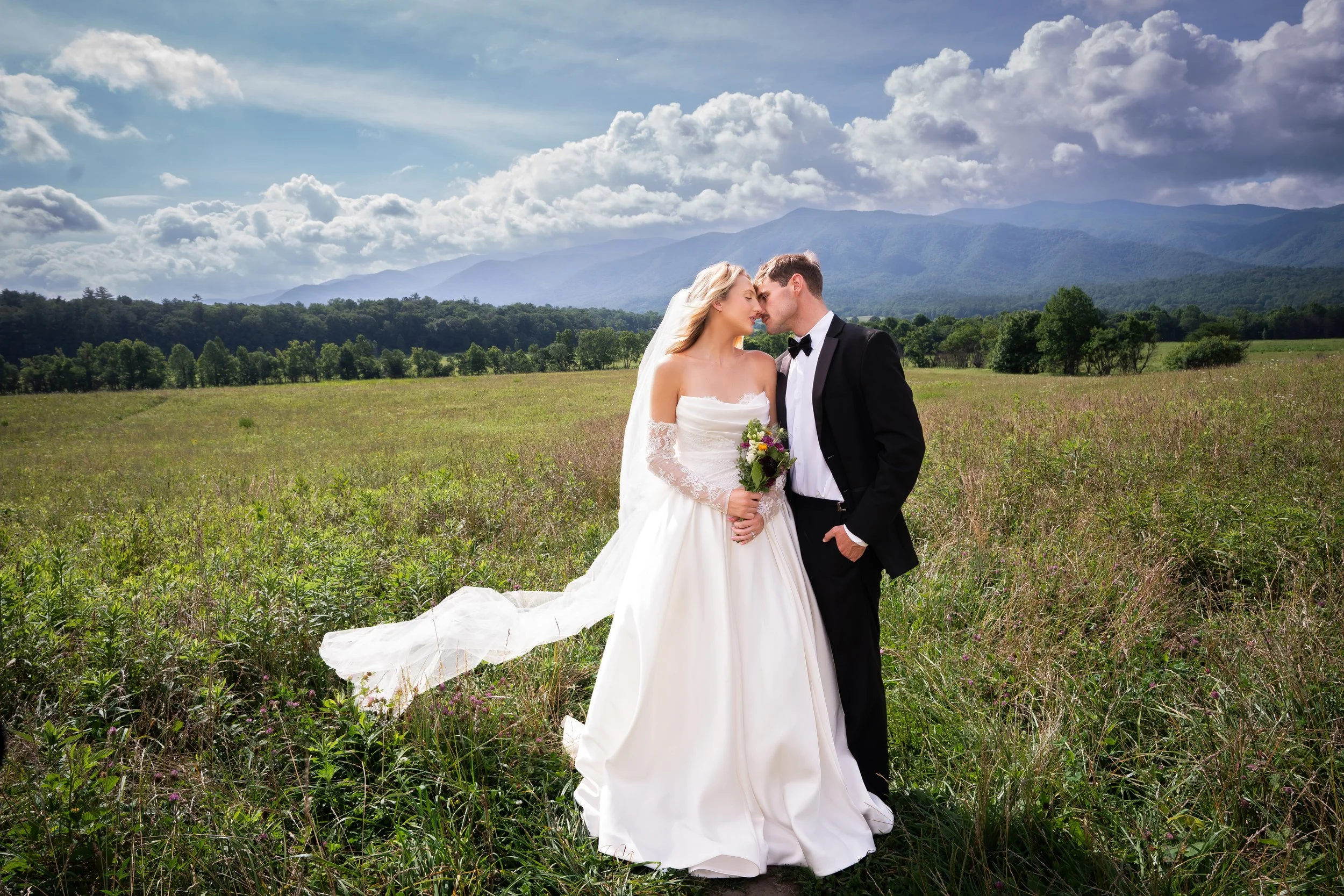 Riley&Juliafavs1EF-4rWeb.jpg