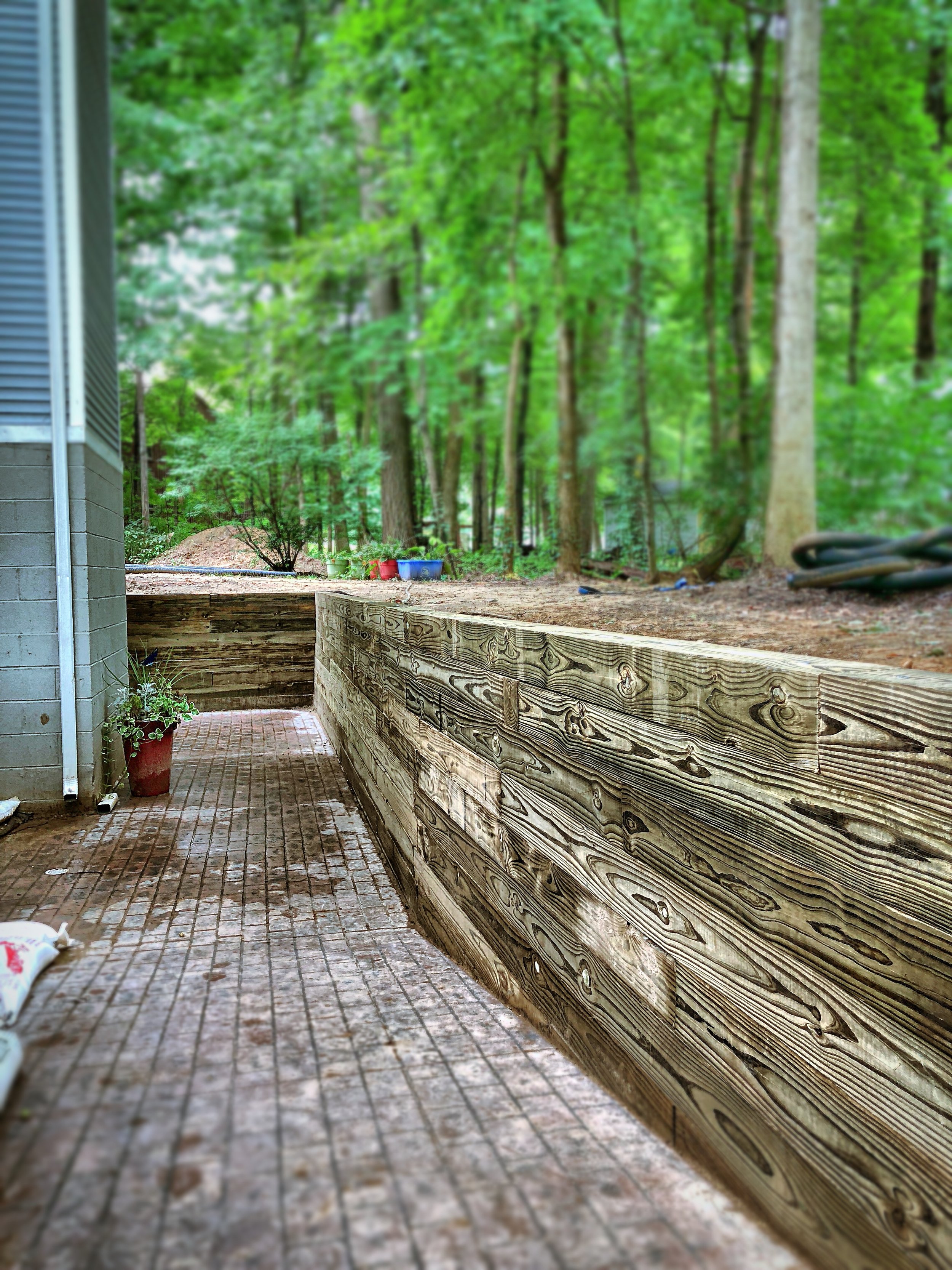 Saline, MI - Timber retaining wall.