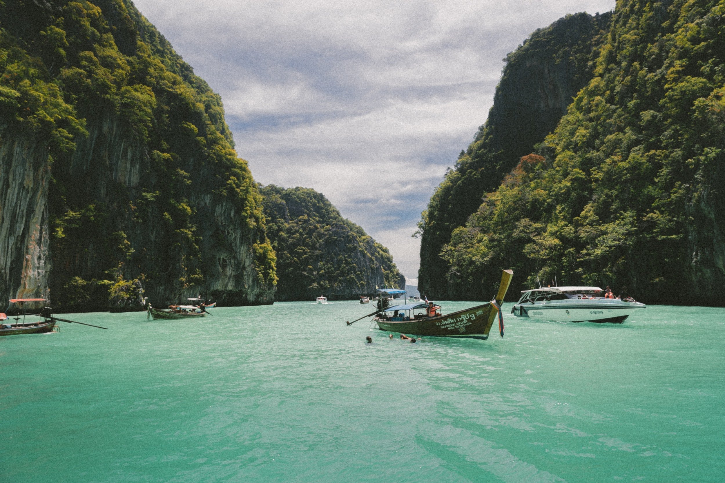 unsplash-image-5F_c9i3JP0I.jpg