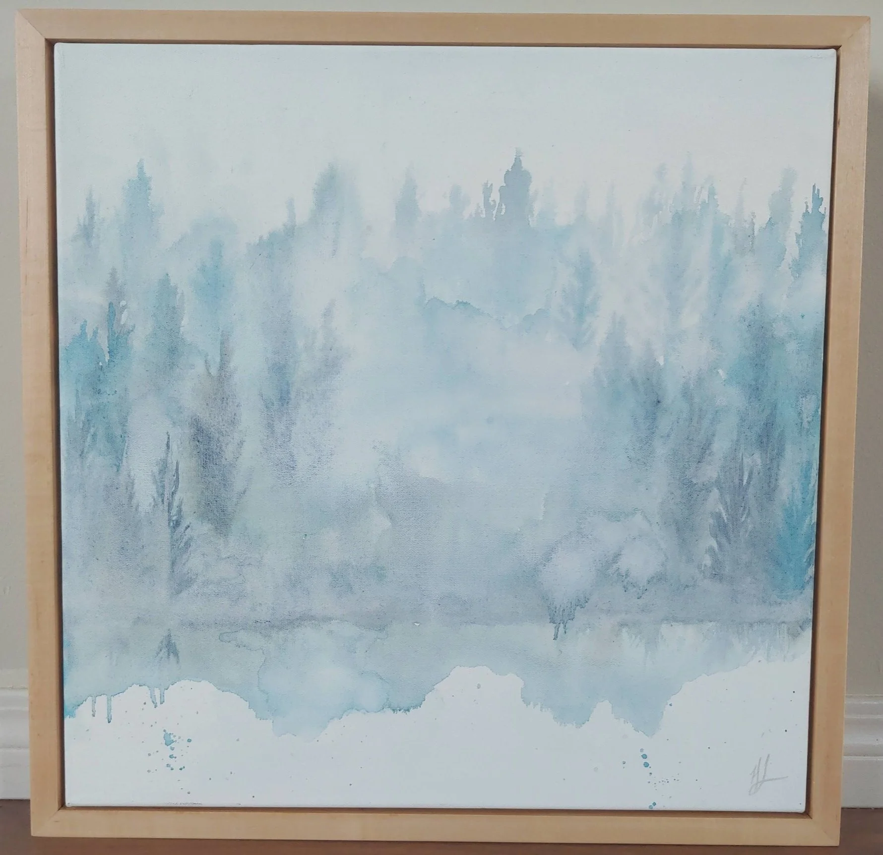 Maple with gloss varnish