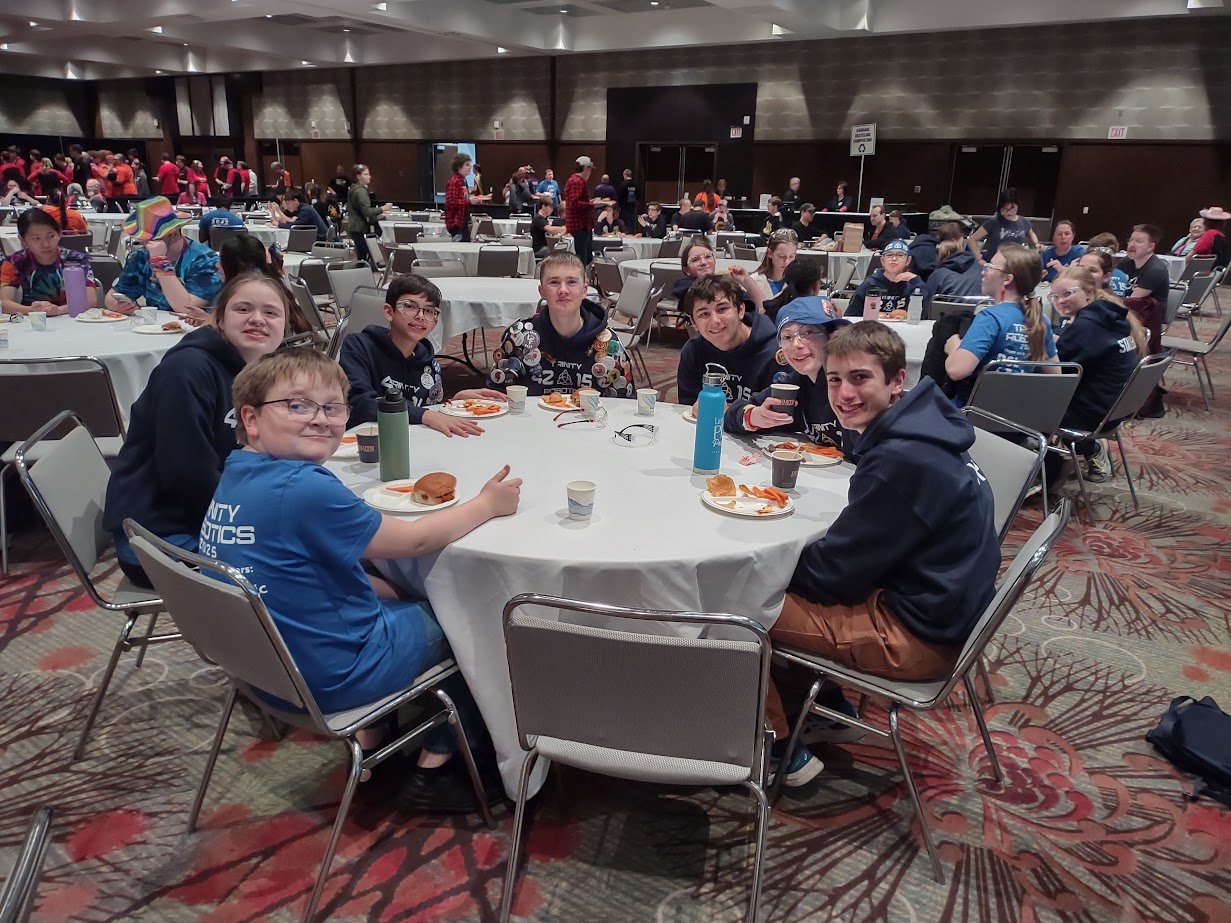 huge lunch crowd!