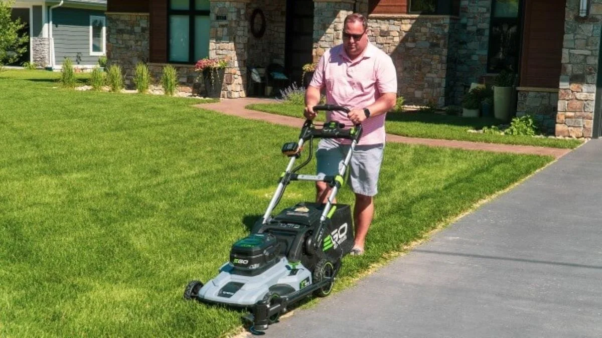 Can You Turn a String Trimmer into an Edger? — Trimyxs™
