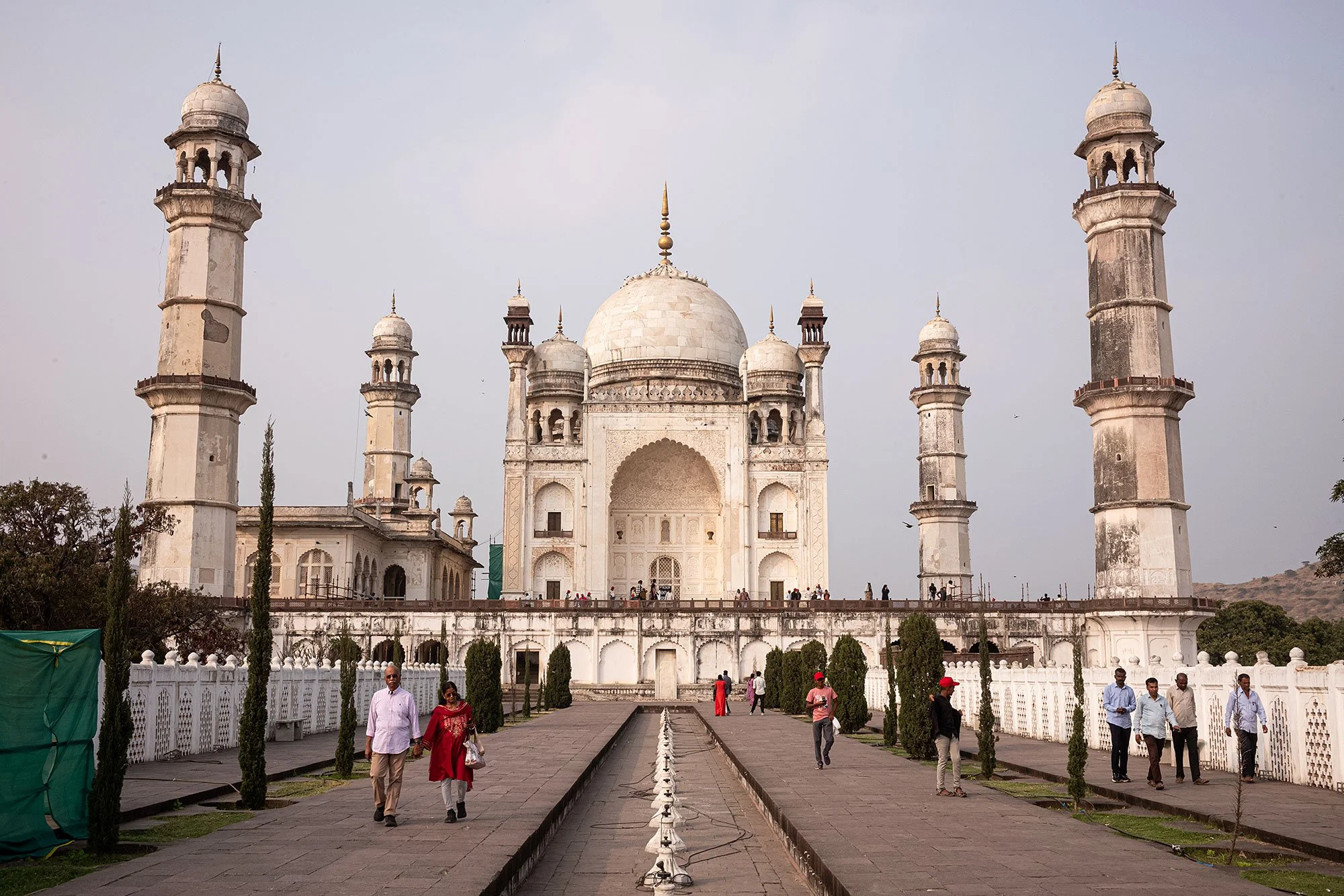 Bibi Ka Maqbara, India.