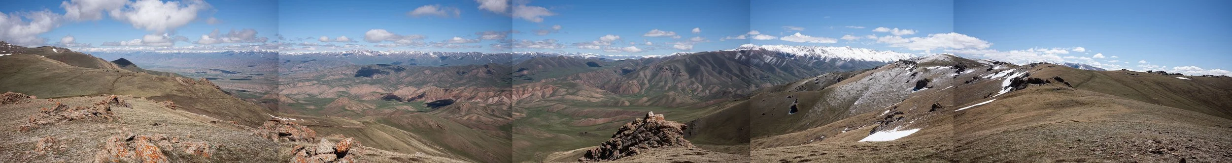 Jalgyz Karagai Pass. The trail from Kyzart to Song Kul, Kyrgyzstan.