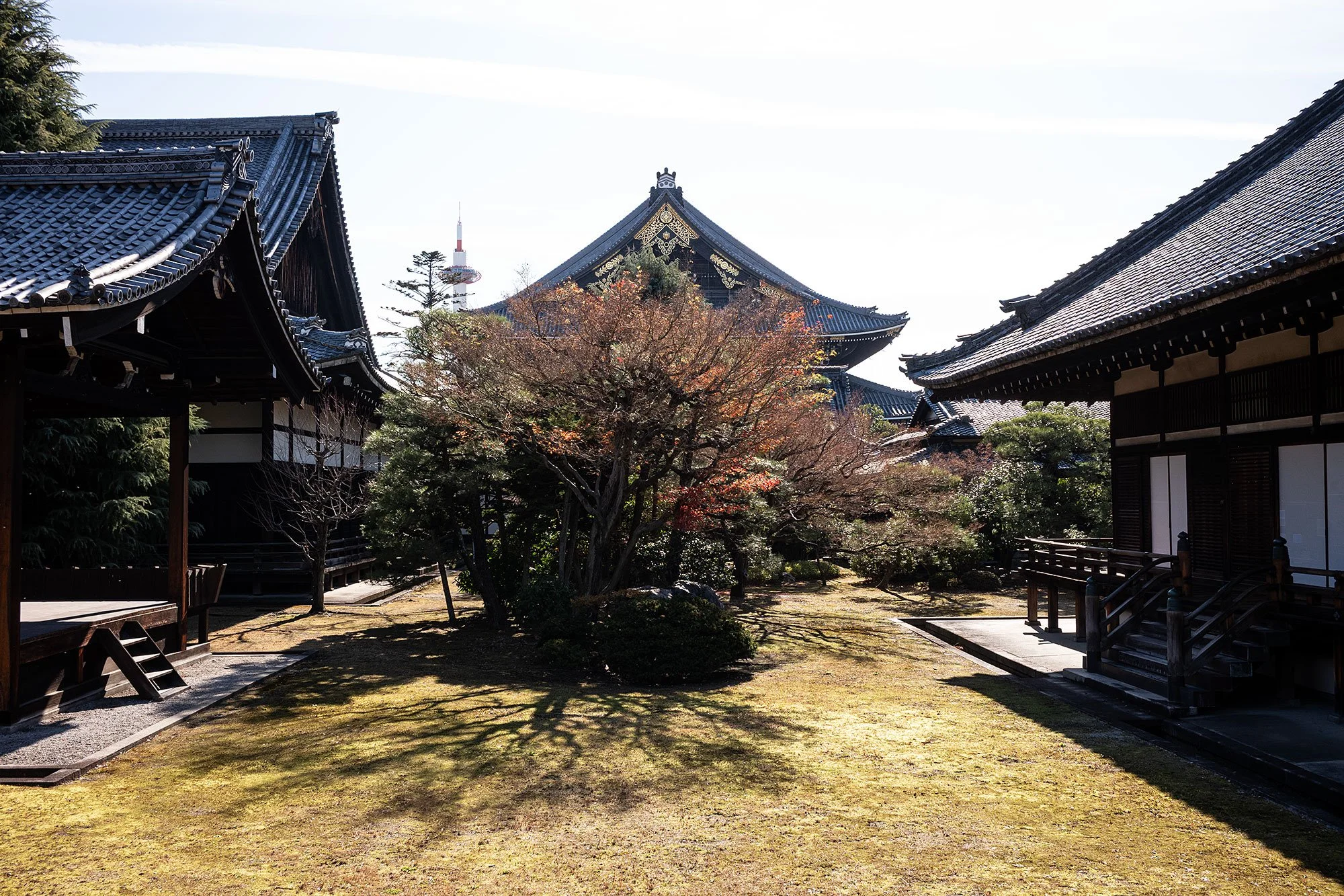 Higashi Hongan-ji temple. Kyoto, Japan.