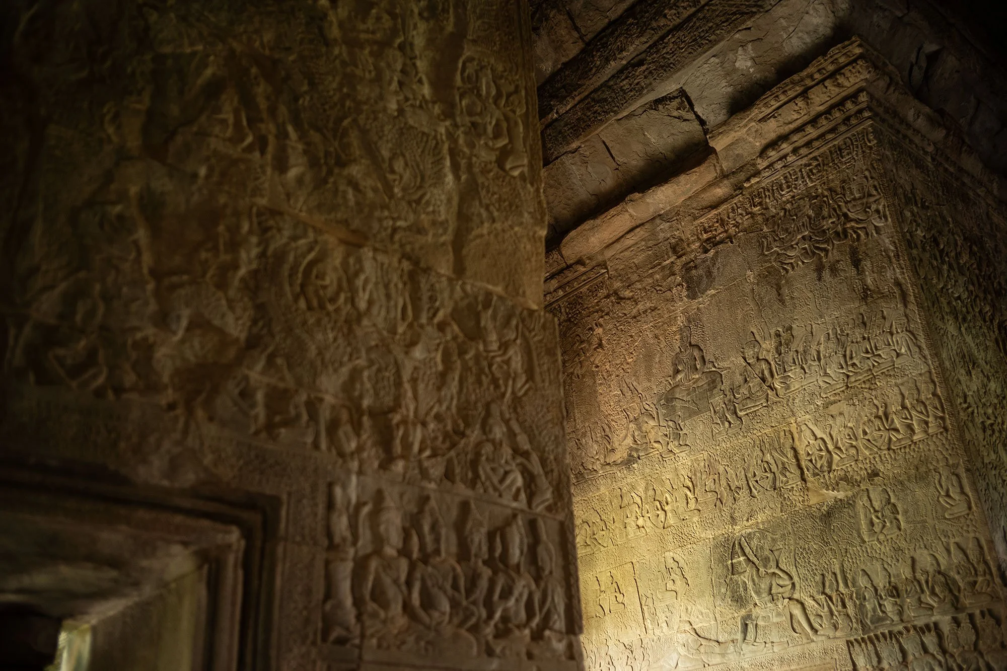 Bas reliefs. Angkor Wat, Cambodia.