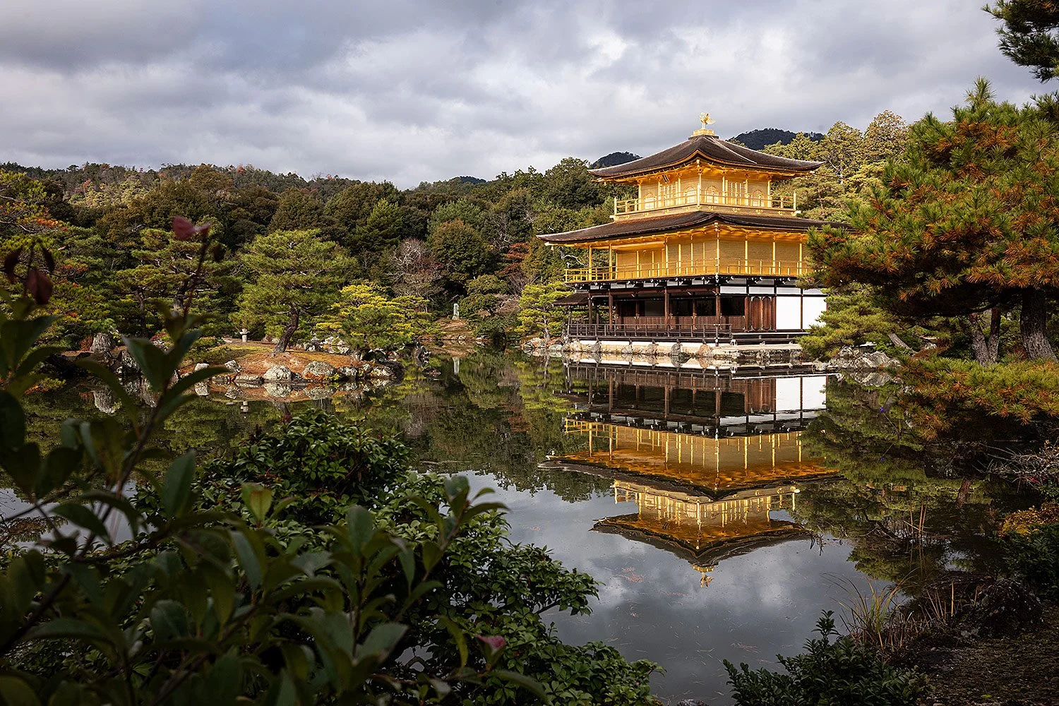 Kinkaku-ji. Tokyo, Japan.