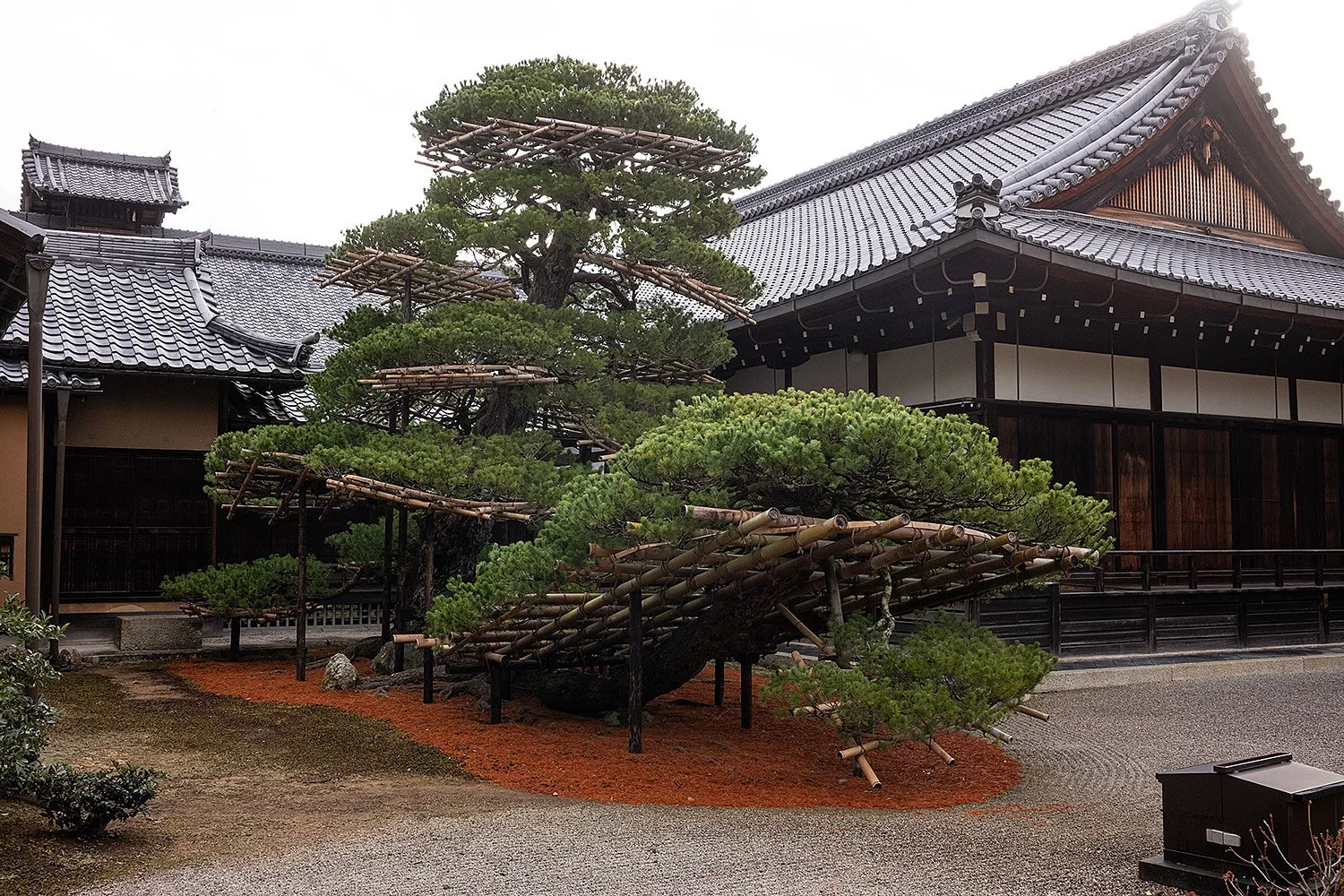 Kinkaku-ji. Tokyo, Japan.