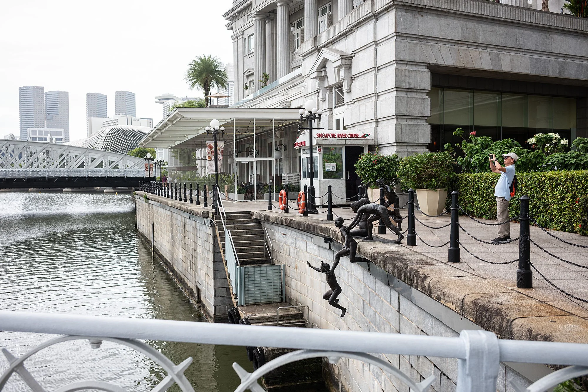 The Riverwalk. Singapore.