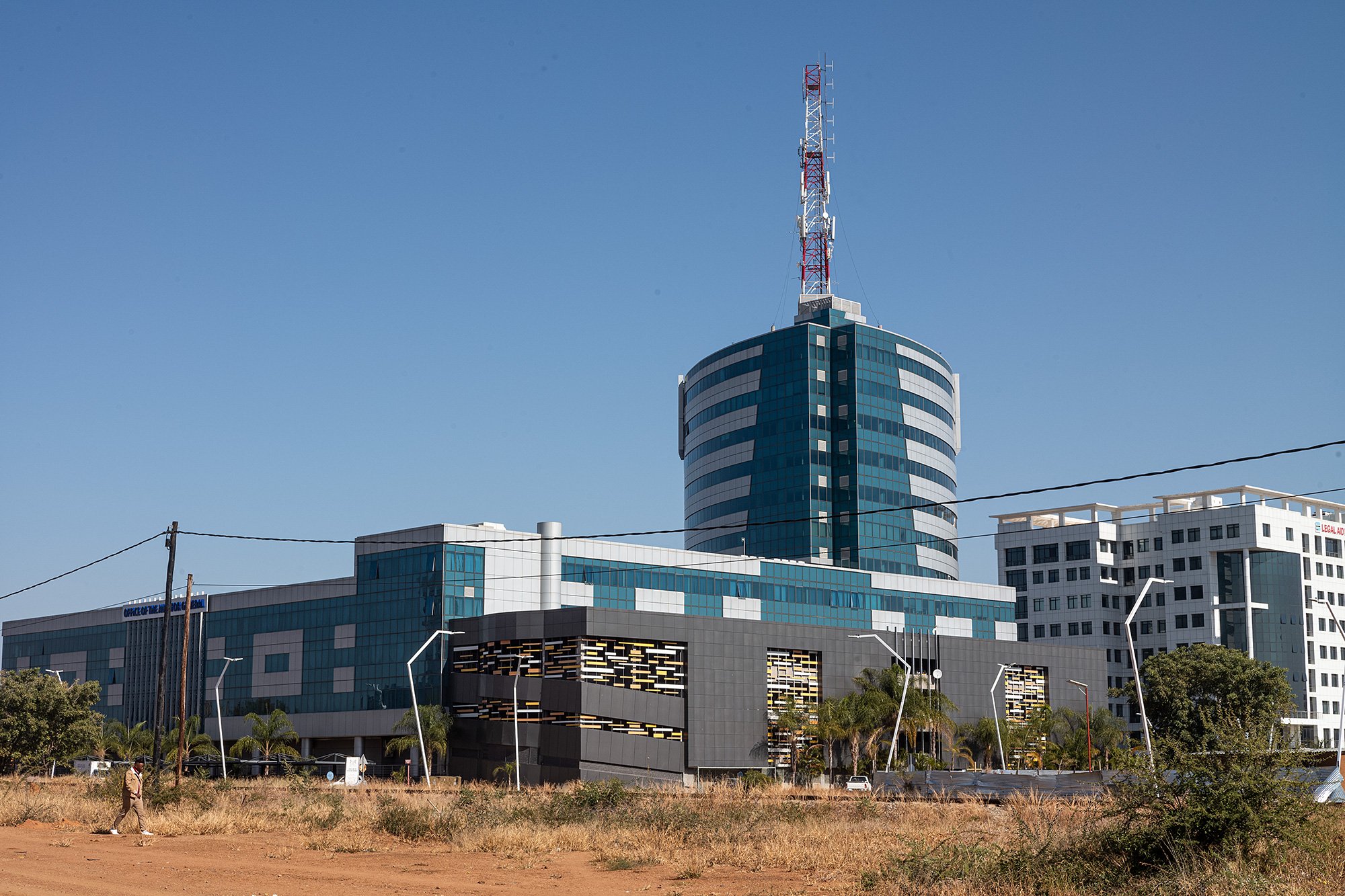 2024-06-15-to-30-gaborone-L1008896.jpg