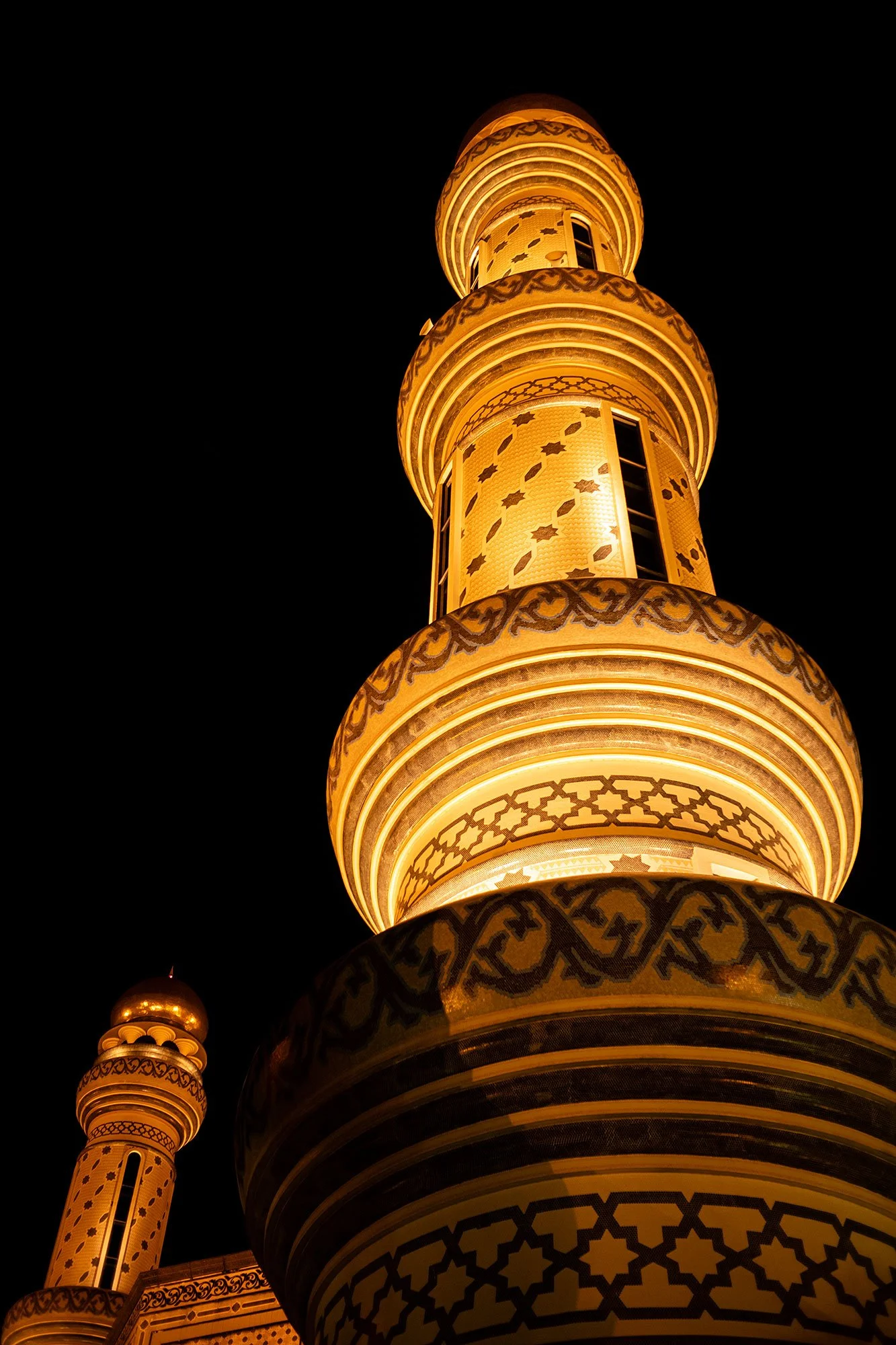 Jame' Asr Hassanil Bolkiah Mosque. Bandar Seri Begawan, Brunei.