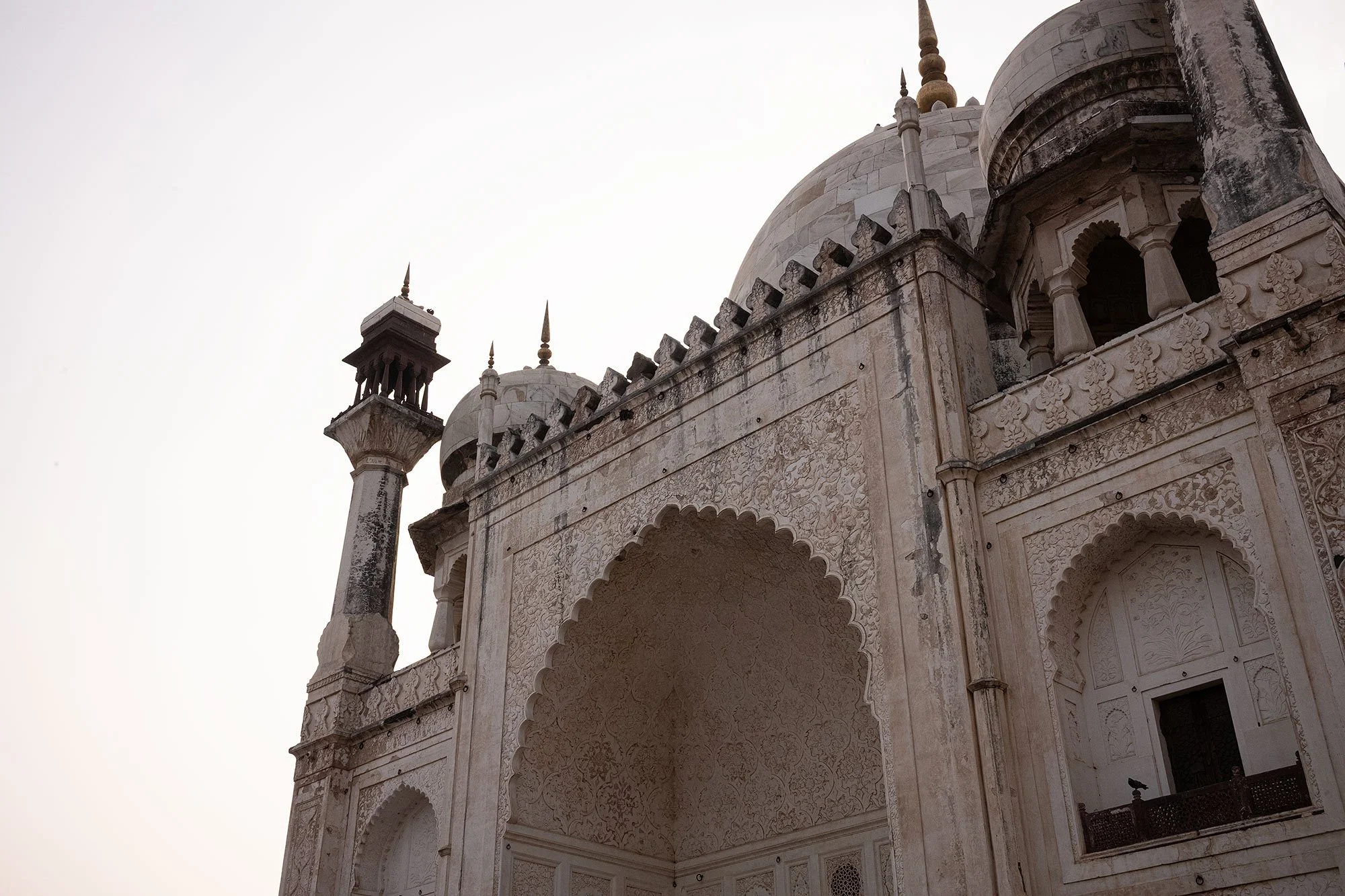 Bibi Ka Maqbara, India.