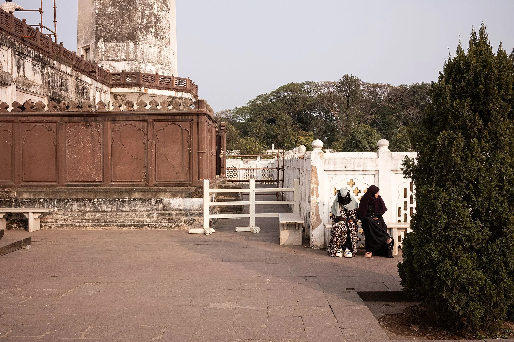 Bibi Ka Maqbara, India.