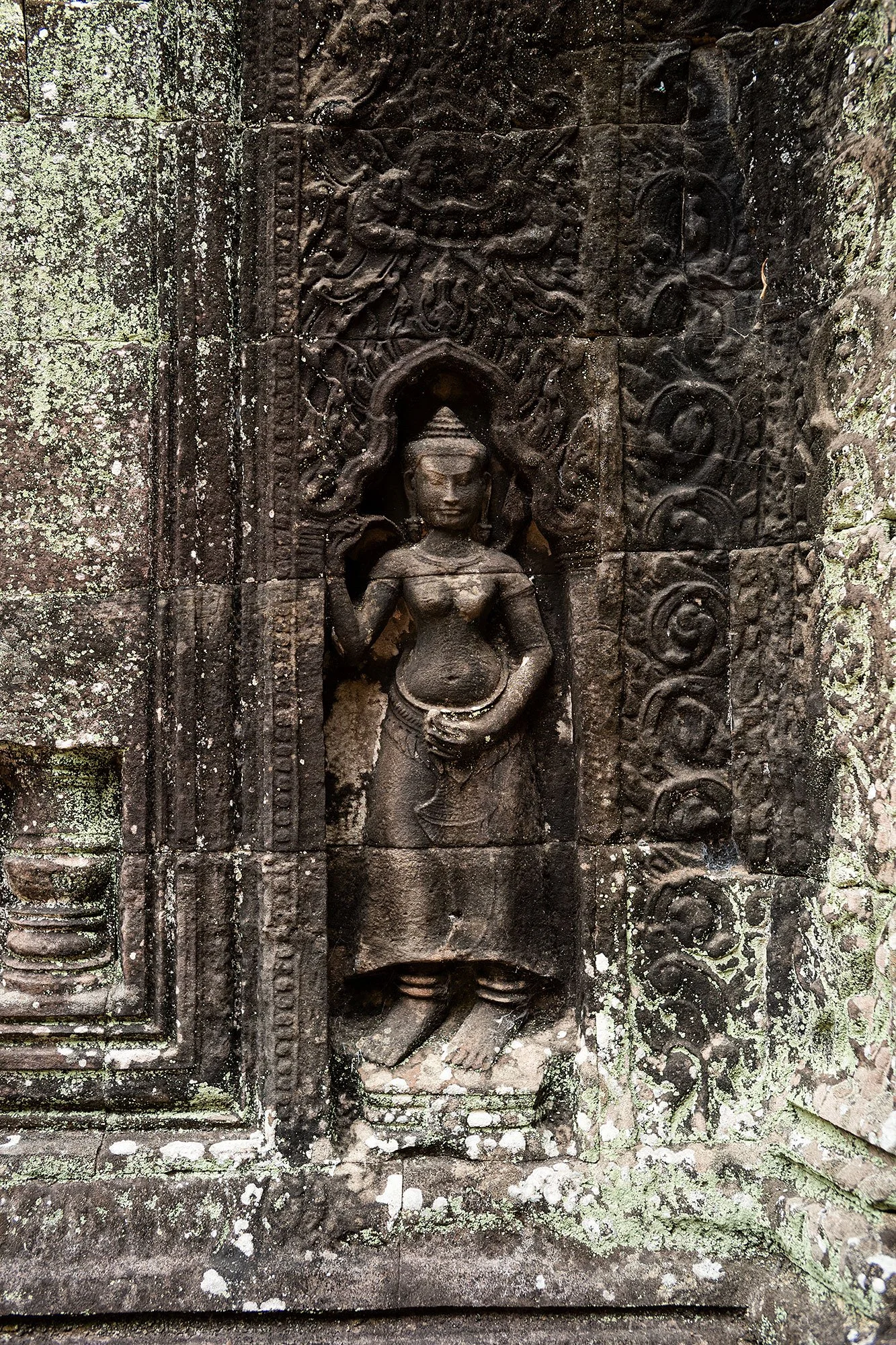 Apsara. Ta Som. Angkor, Cambodia.