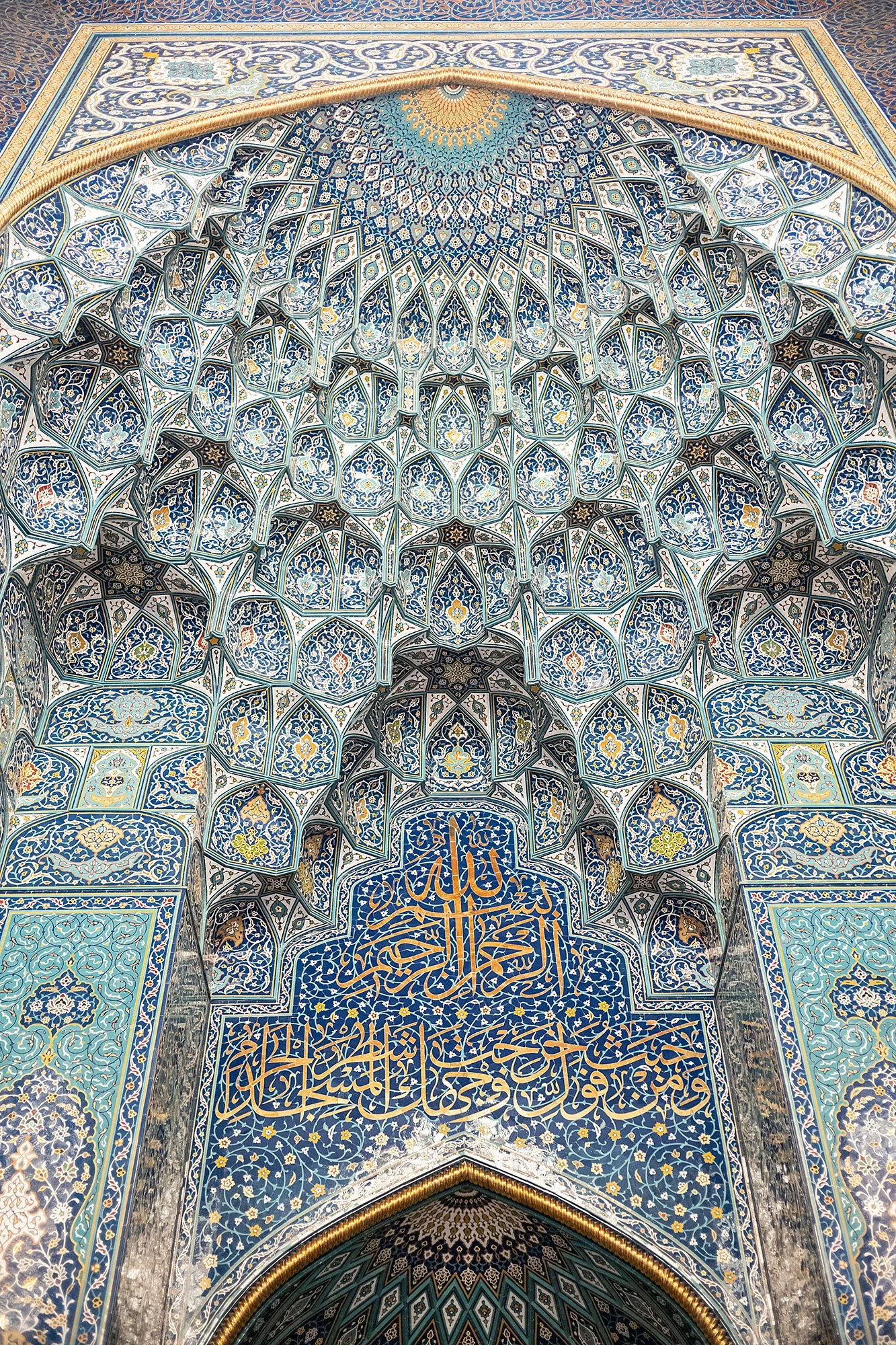 Sultan Qaboos Grand Mosque. Muscat, Oman.