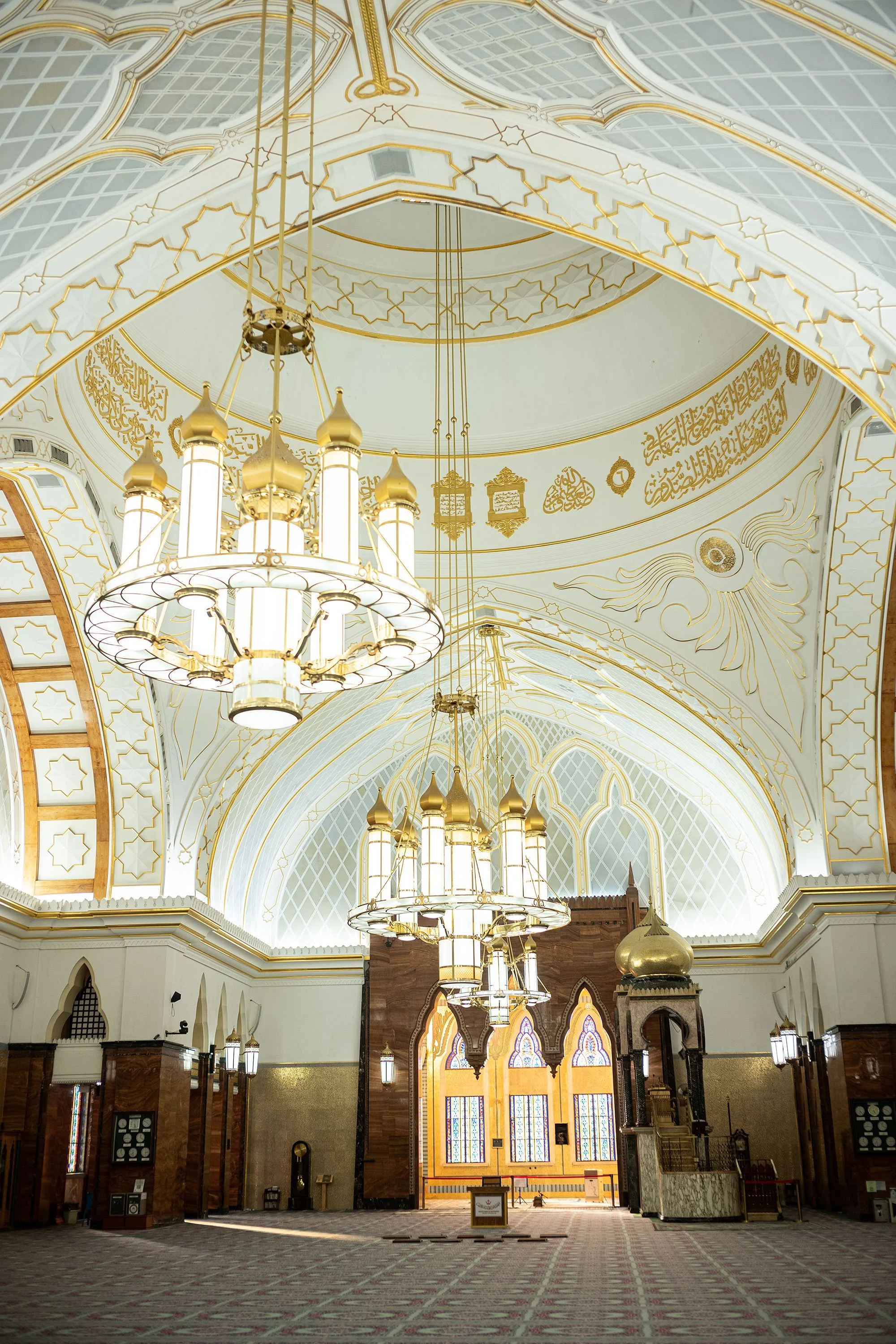 Omar Ali Saifuddien Mosque, Brunei.