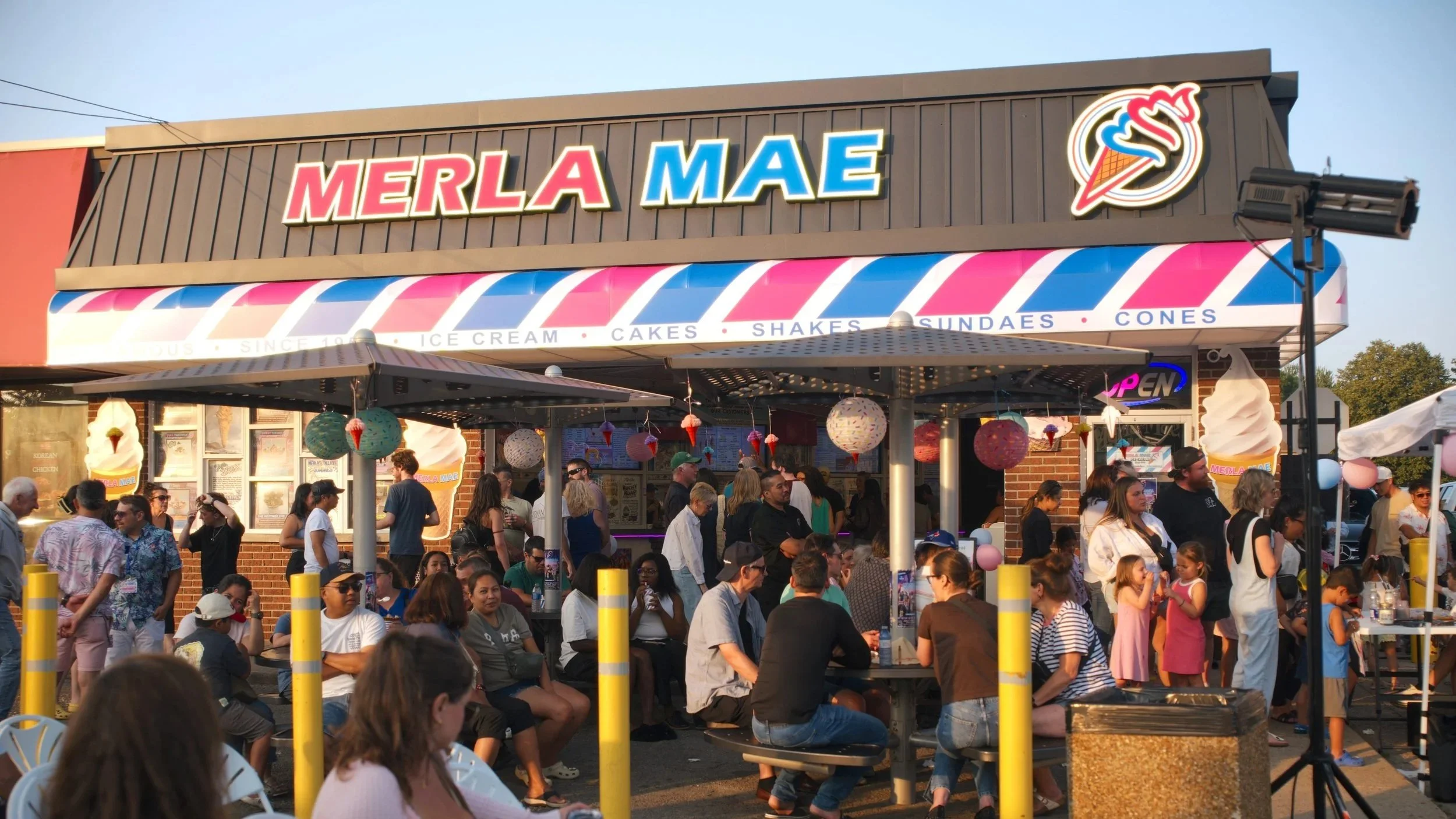 Merla-Mae Ice Cream | Soft Serve, Sundaes & Ice Cream Cakes