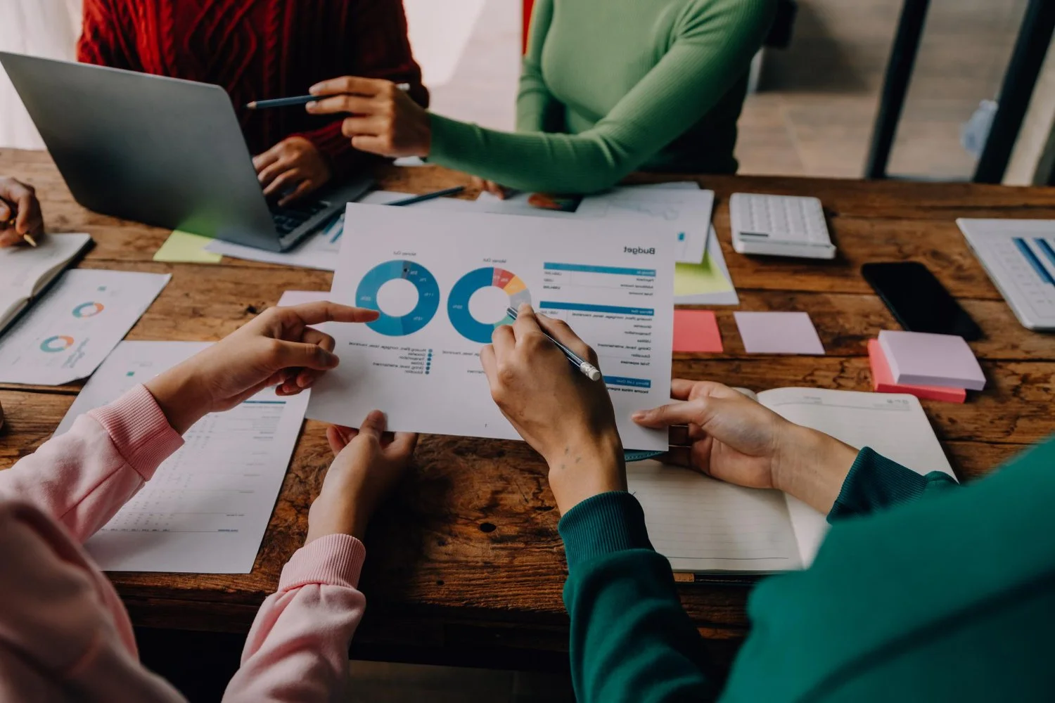 Fixing the Disconnect Between Sales and Freelance CMOs