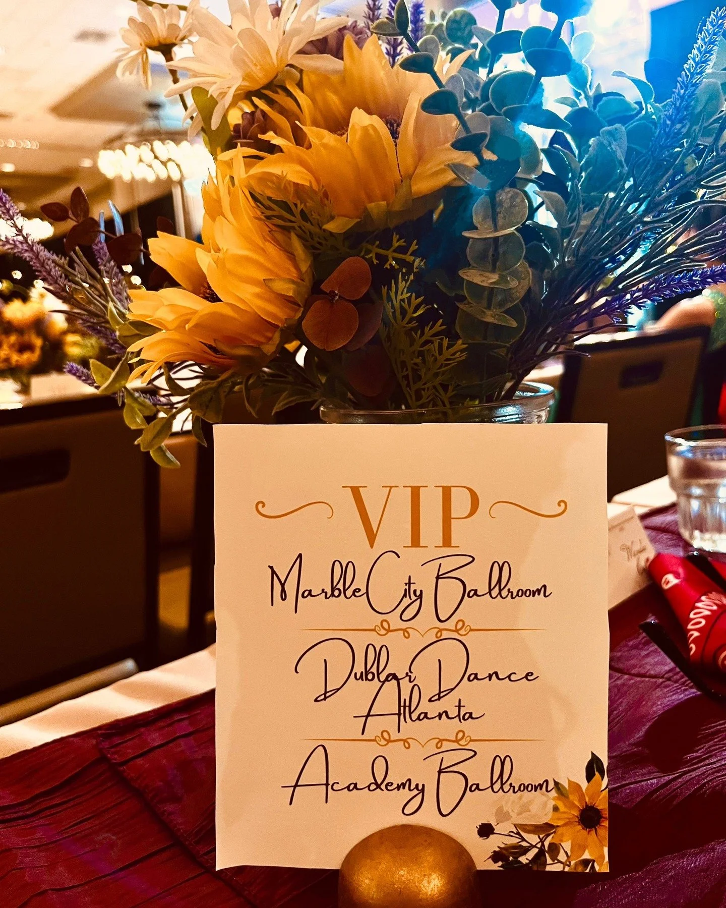 Competition vibes still going strong! Thinking about competing? Or just want to dance with confidence and style? Now&rsquo;s the time!
📩 Contact us to book lessons or start your competition journey today!
#BallroomDance #DanceCompetition #TrainForTh