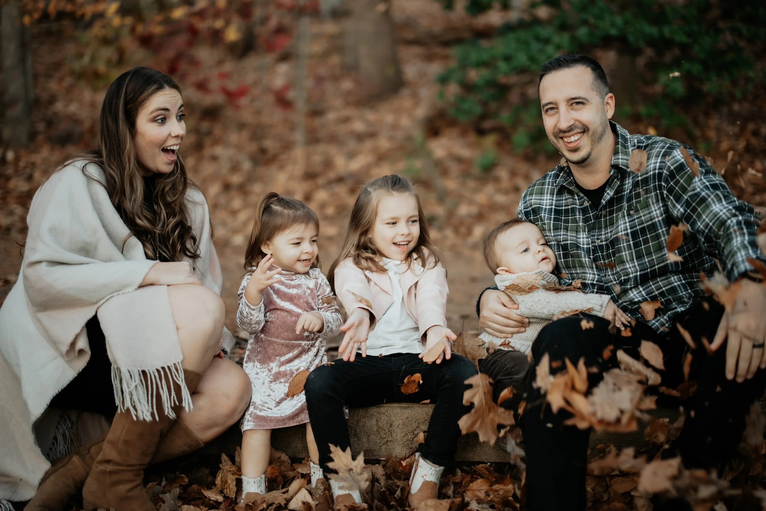SHEEHAN FAMILY SESSION 11-16-24-21.jpg