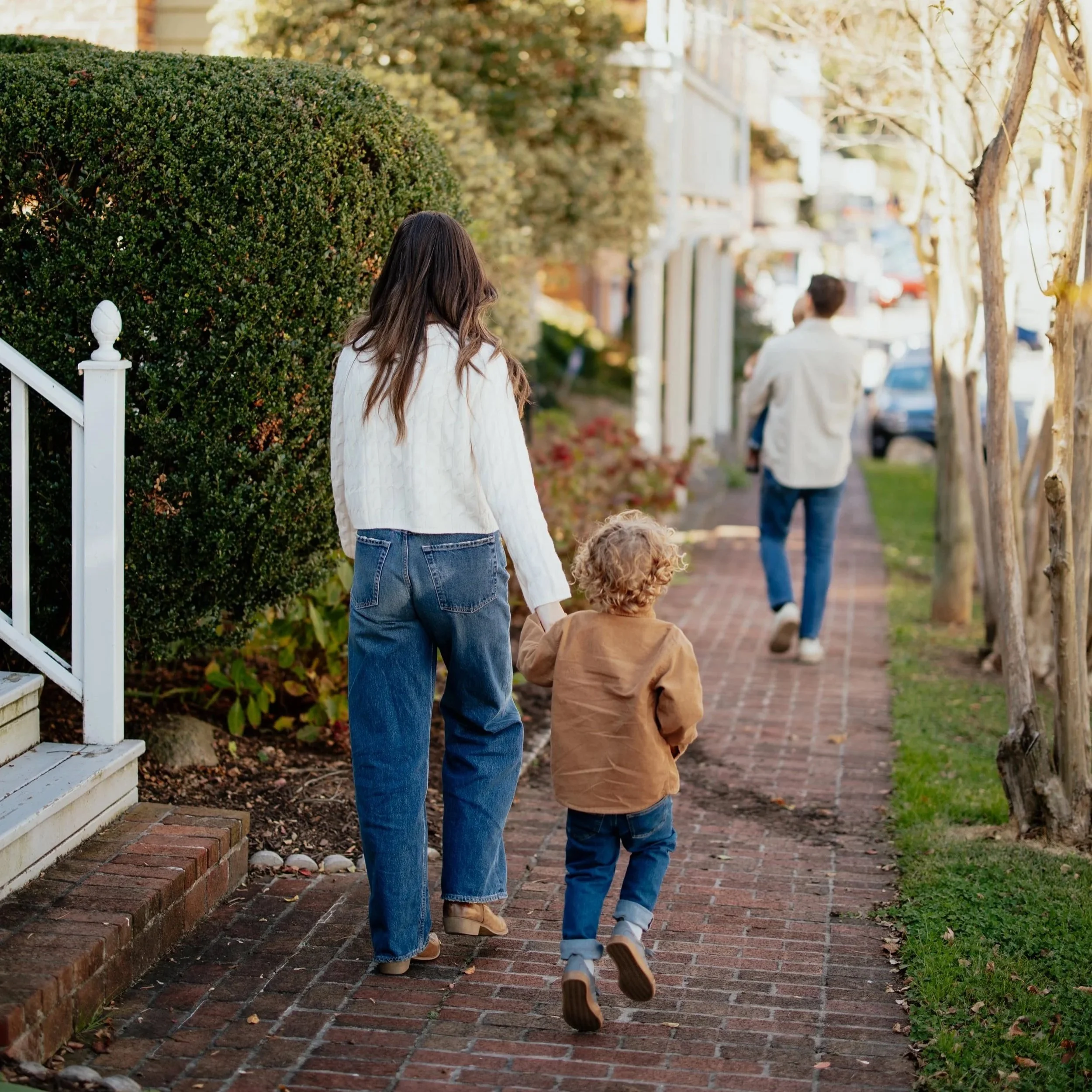 JEWELL FAMILY SESSION 10-23-25-36-min.jpg