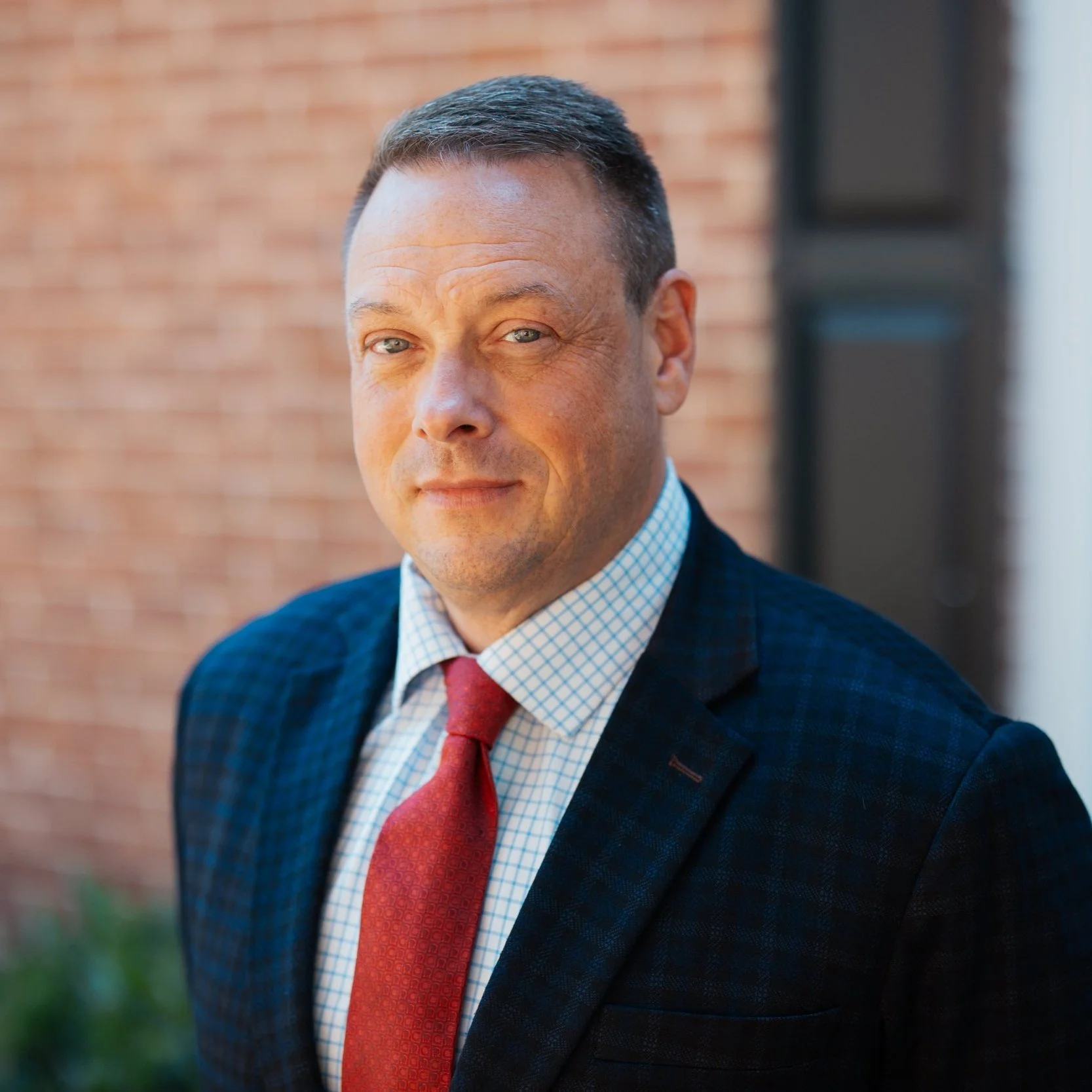 PetersonOfficeHeadshots-03-min.jpg