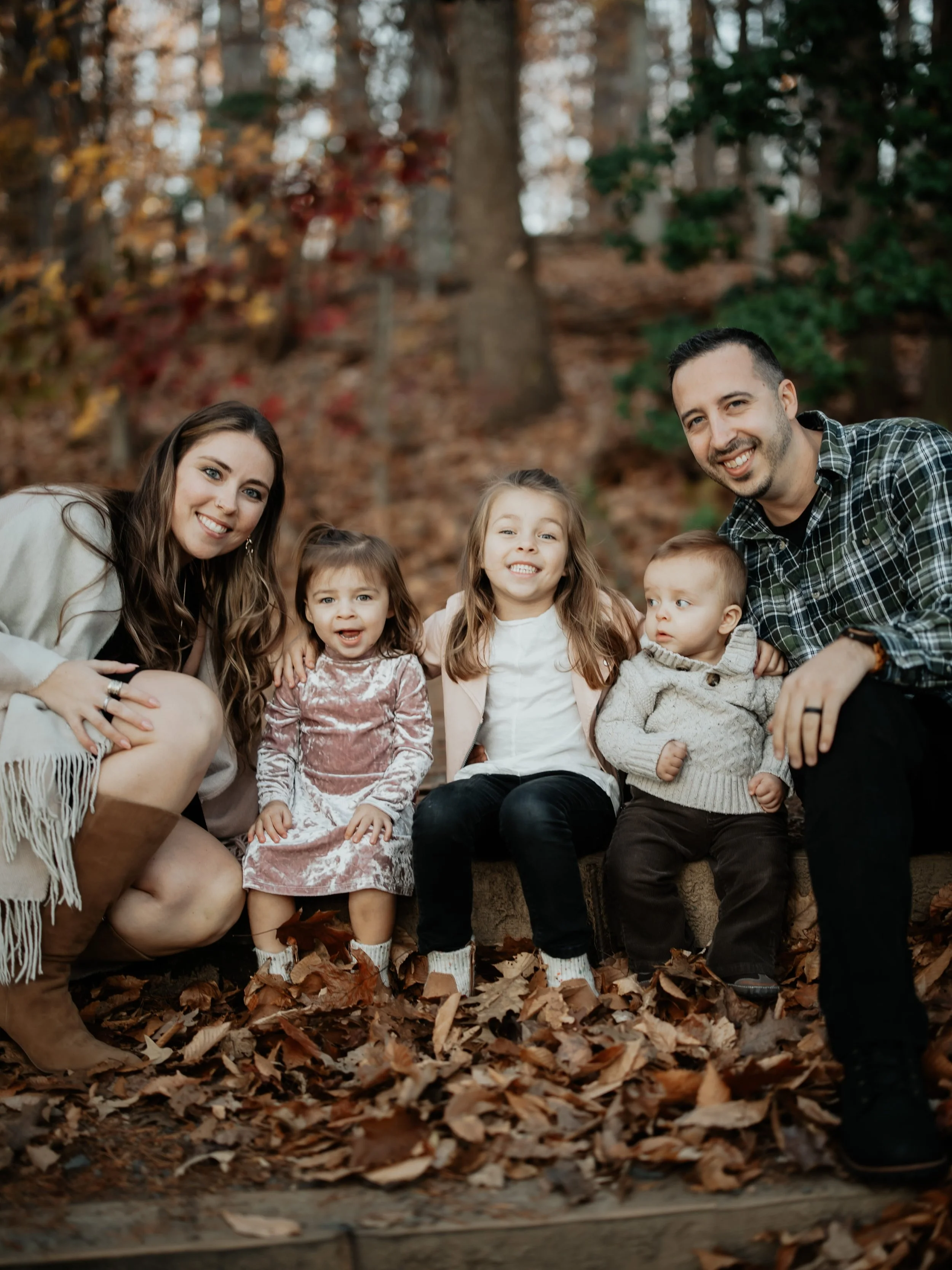 SHEEHAN FAMILY SESSION 11-16-24-24.jpg