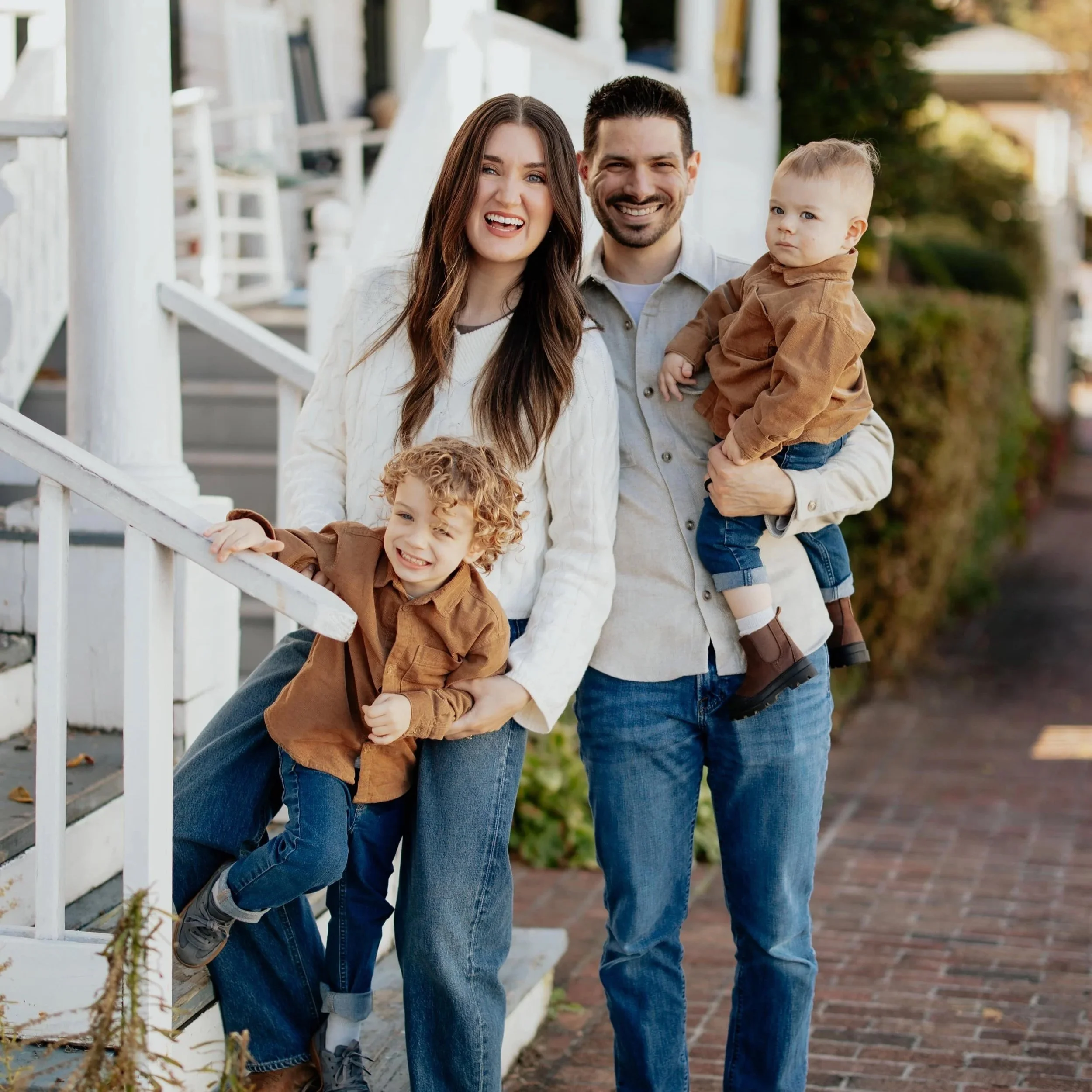 JEWELL FAMILY SESSION 10-23-25-40-min.jpg