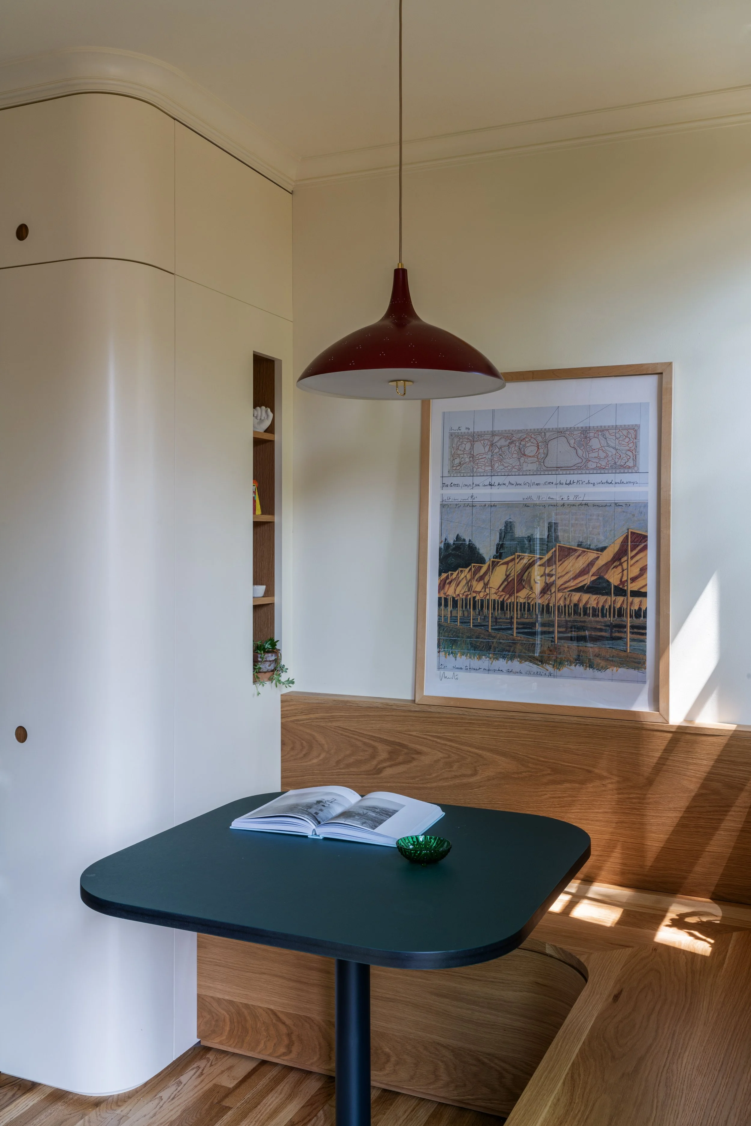 5b_Nook Corner Cabinet.jpg
