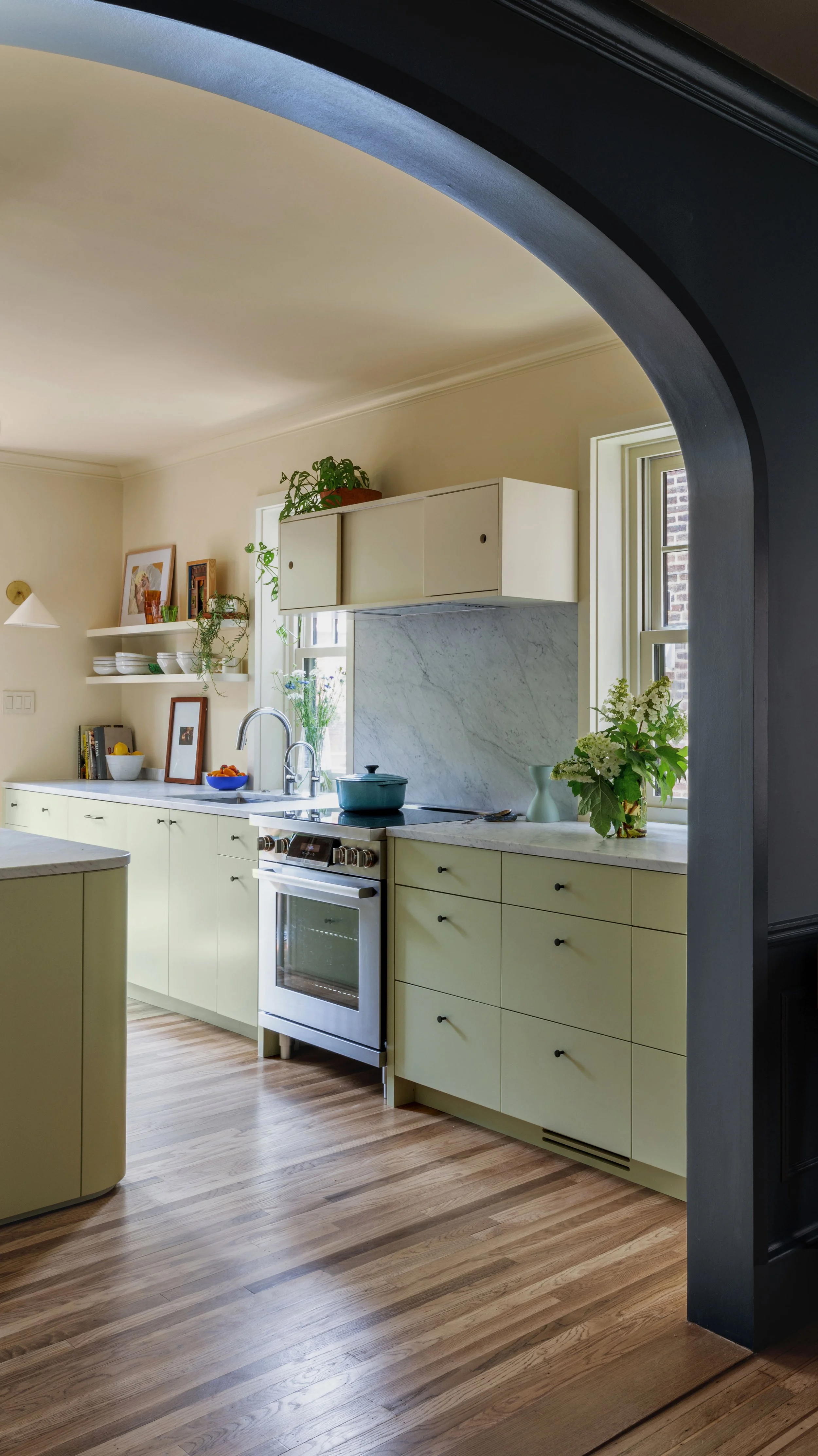 6_Cropped View toward Kitchen.jpg