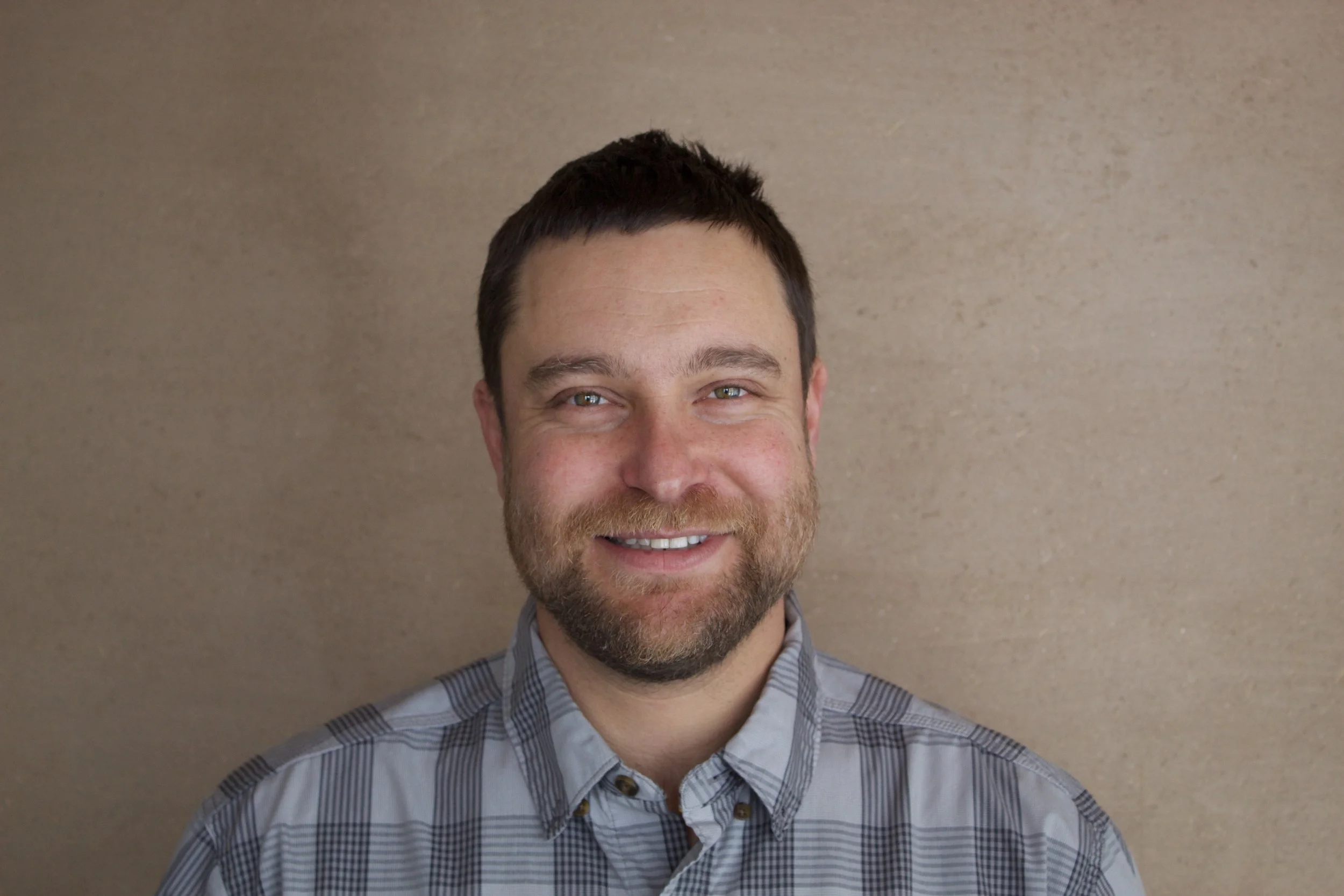 Alex Schoenfeld Taos Folk Artist 2024