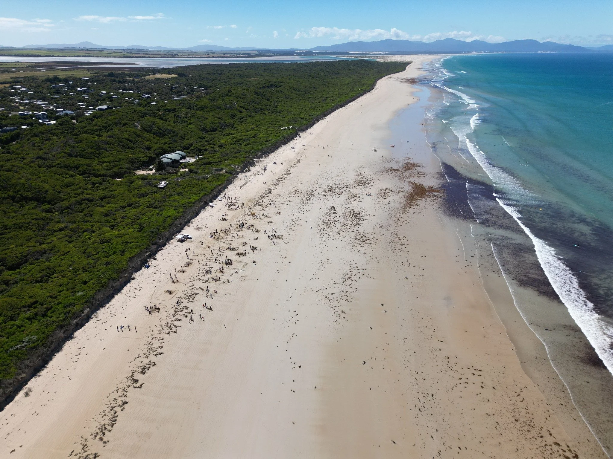 SENSATIONAL SANDCASTLES.
Relive the fun of the day with this photo gallery, and check the list of prize winners - we hope you are enjoying your vouchers from our wonderful sponsors - the General Store, Tayas Coffee, and Michael's Donuts.
Thanks to Di