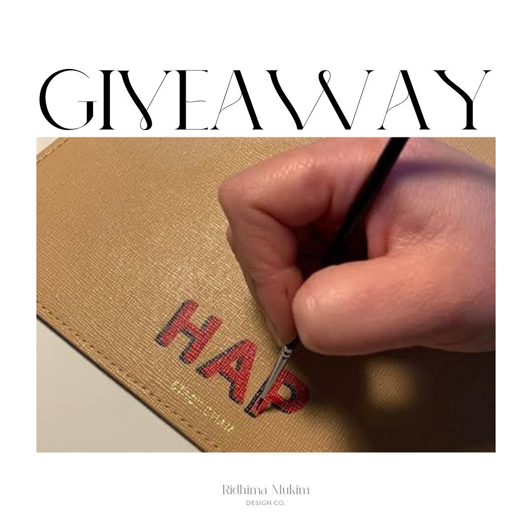 BLACK FRIDAY GIVEAWAY✨

Win a chance to get your initials handpainted on any one of your leather products!

Here&rsquo;s how you can win:
&bull; Tag 3 friends
&bull; Comment your favourite colour
&bull;You and your 3 friends must be following @ridhim