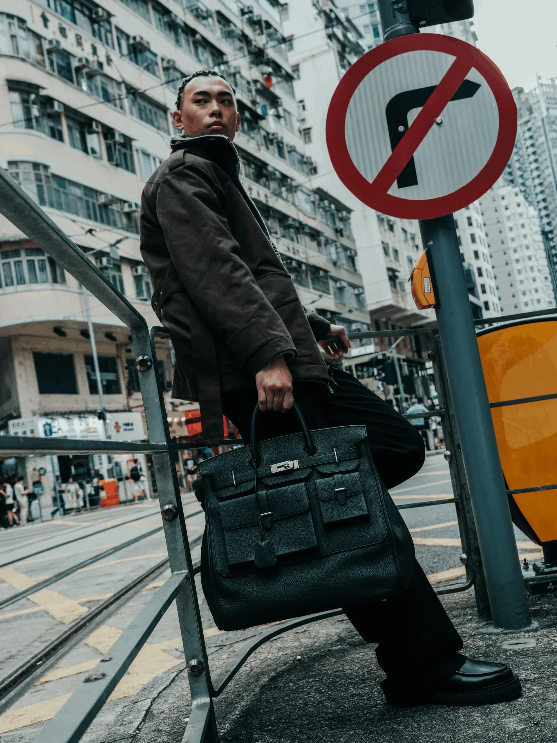Fineapple Asia - Cedric Ho 何瑋桁 - Editorial - Manifesto