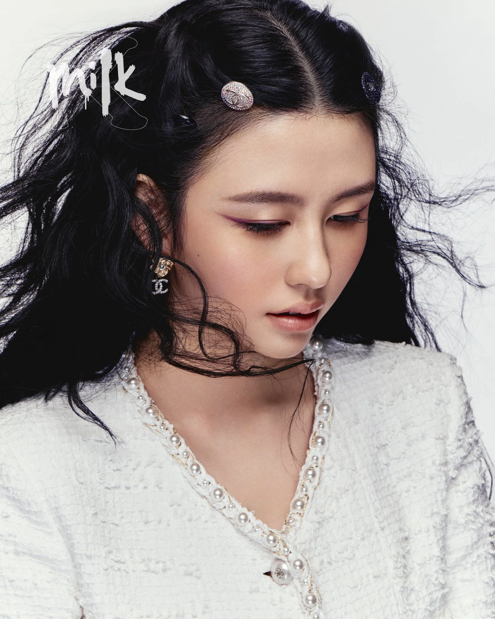 Fineapple Asia  - Artiste & Talent Management 經紀人- Ayla Yuet Sham 沈月 - MilkX