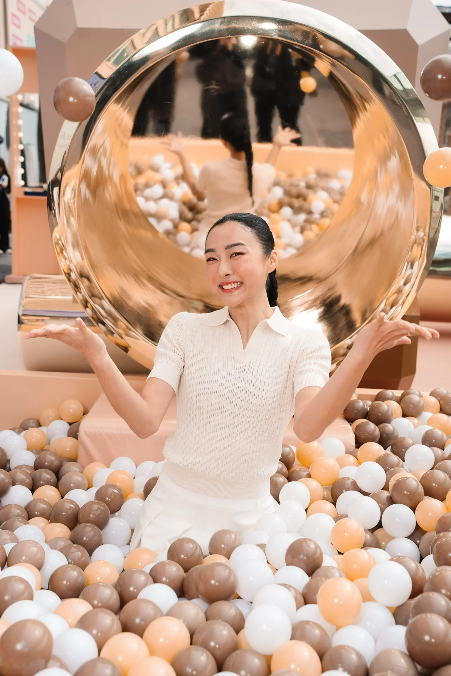 Fineapple Asia - Brands - Cecilia Yeung 楊文蔚 - Estee Lauder