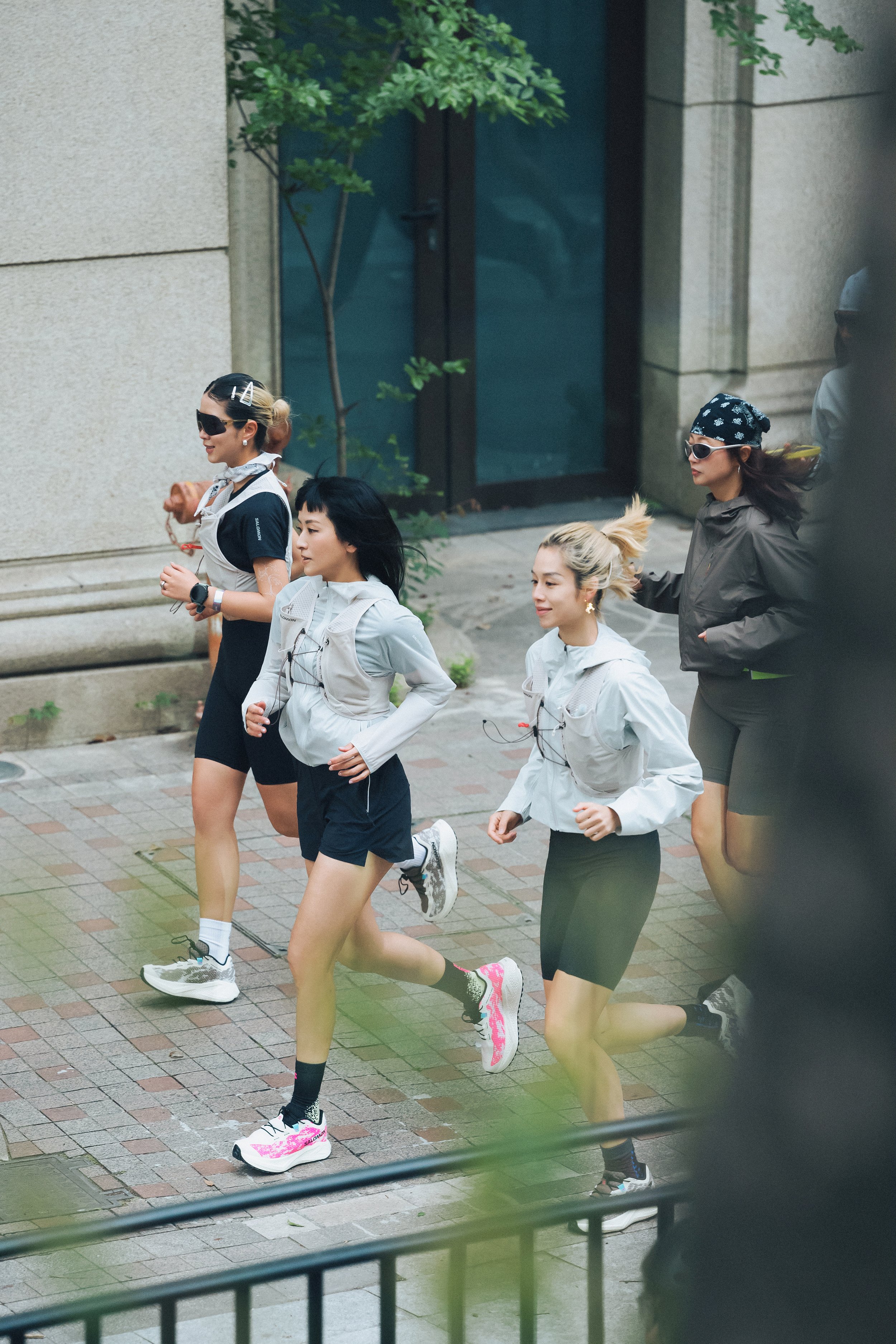 Fineapple Asia - Hilary Tsui 徐濠縈 - Brands - Salomon