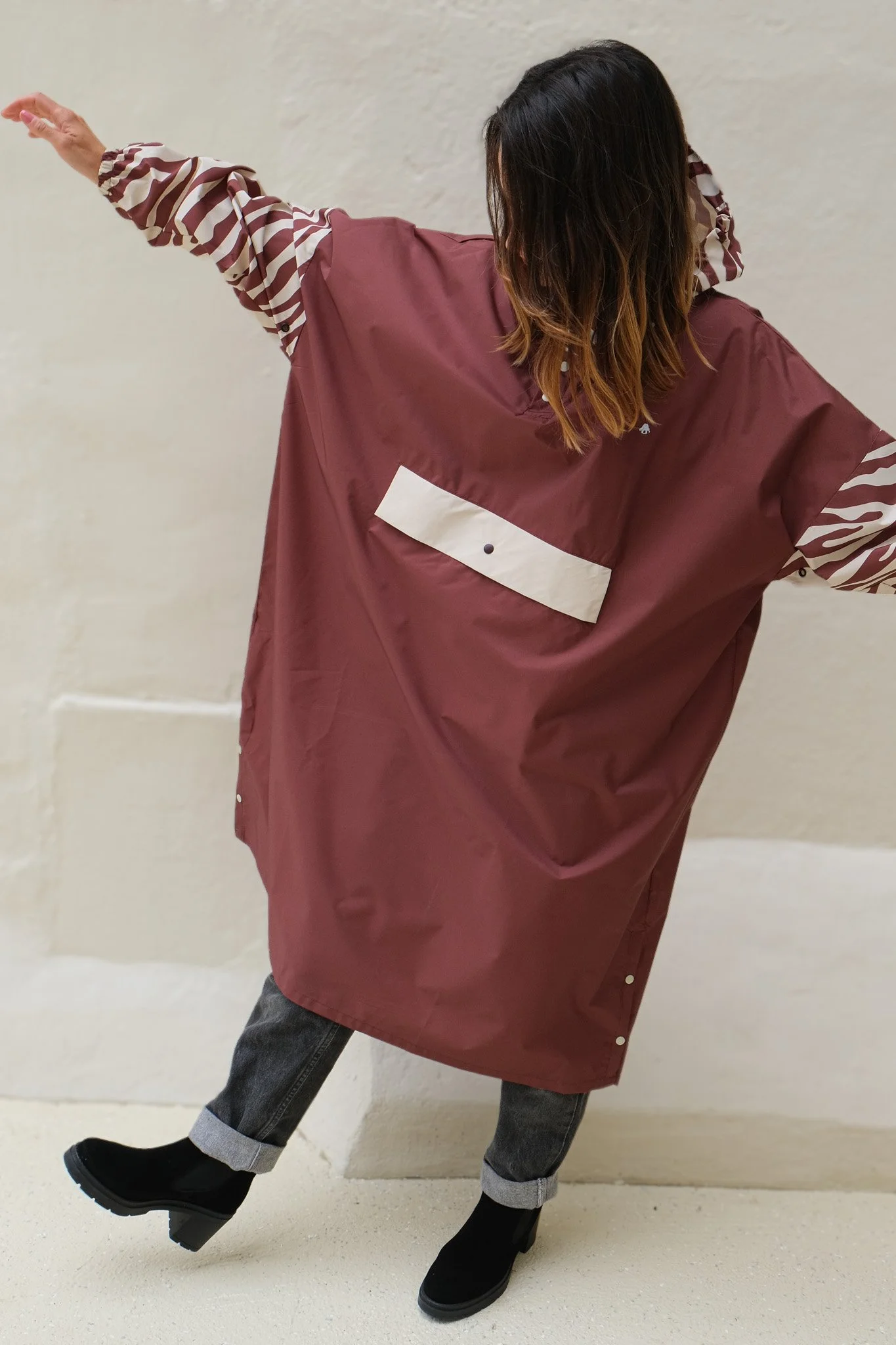 poncho pluie, cape de pluie, poncho vélo, poncho poule party, poncho festival, poncho randonné, zebra raincoat, vêtement pluie, pantalon pluie, poncho pluie zebra