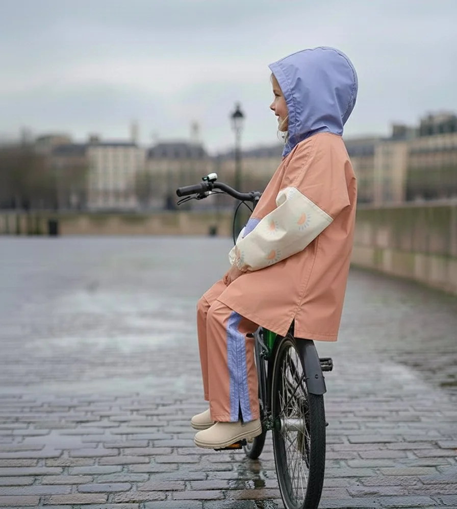 pantalon de pluie enfant, pantalon poule party, rainpant, pantalon vélo, poncho vélo, poncho de pluie