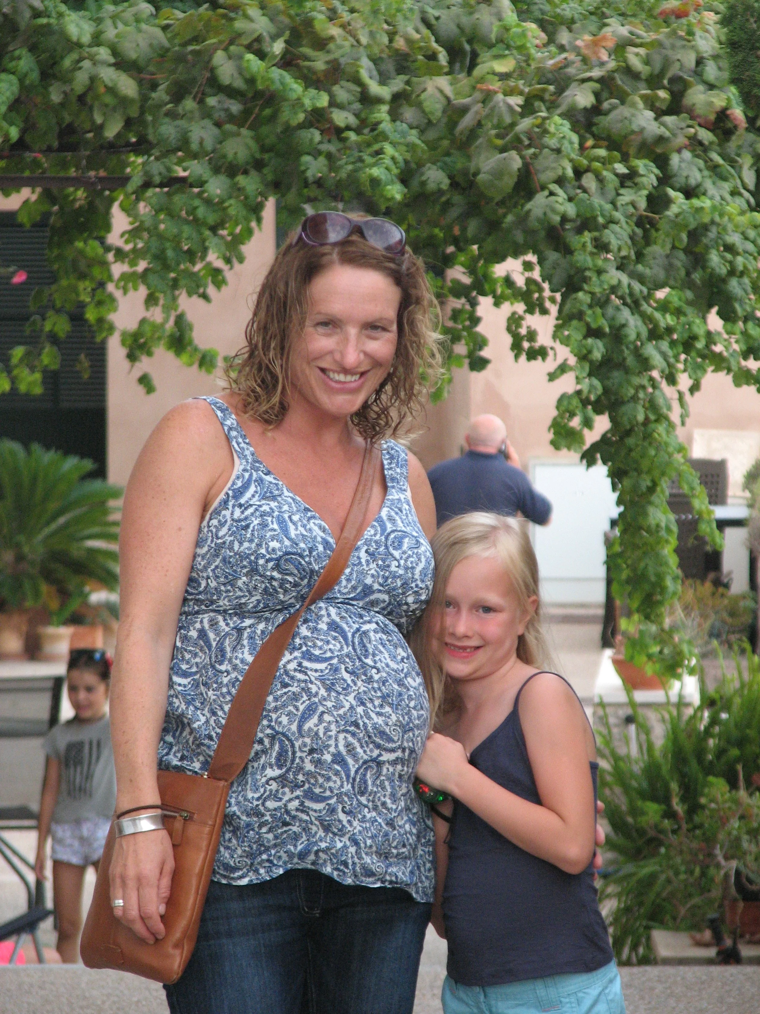 July 2016: 7 months pregnant.