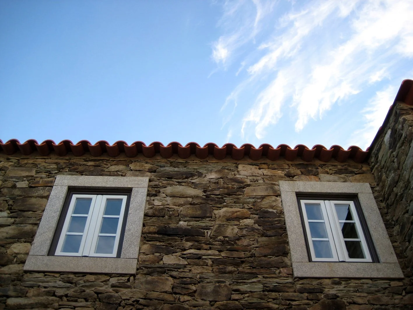 casa nos cebolais reabilitação fachada