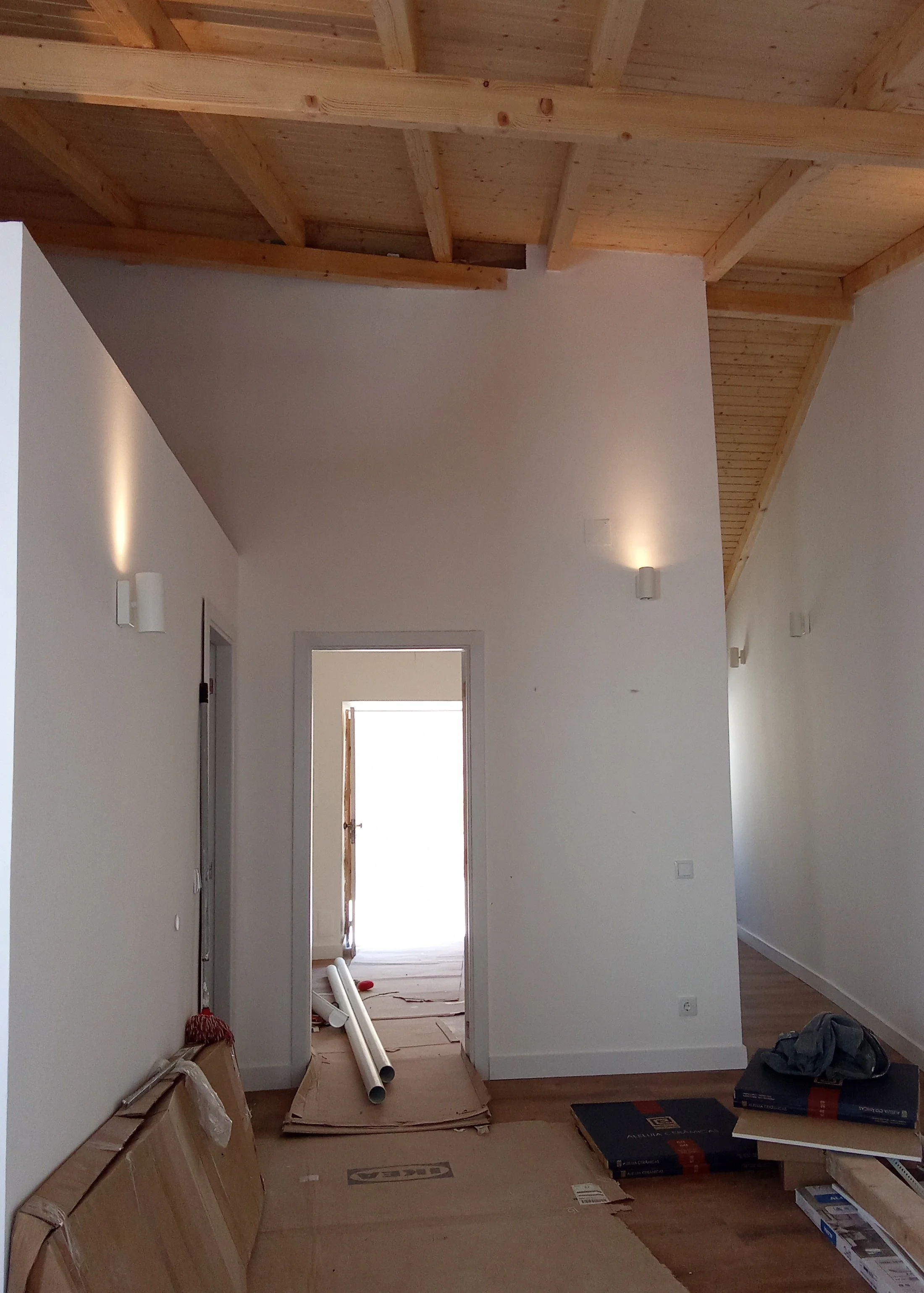 Interiors-Delgada-Cadaval-Frederica-HallI.jpg