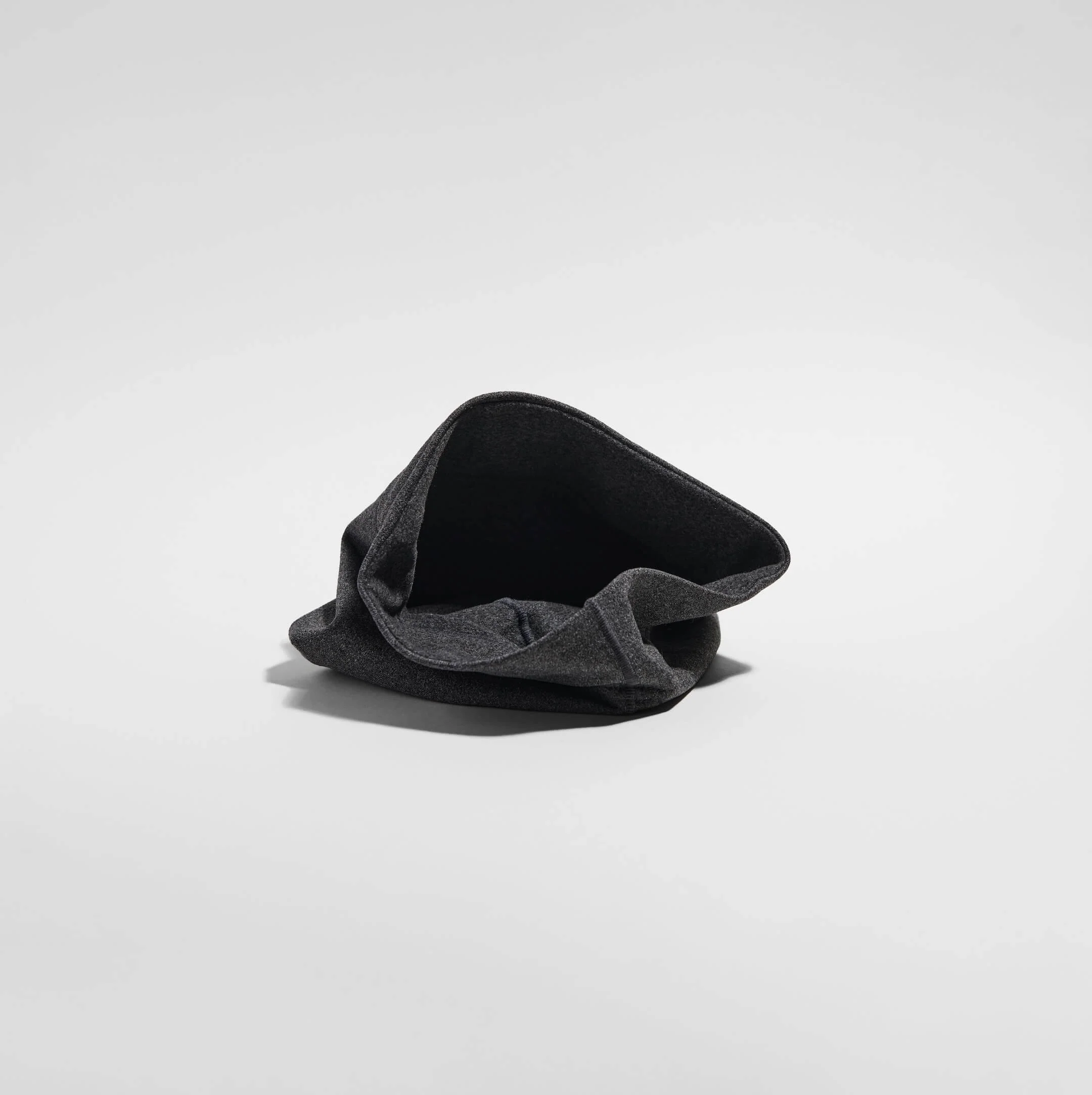 vaga-performance-skull-cap-running-hat-dark-grey-melange-inside.jpg