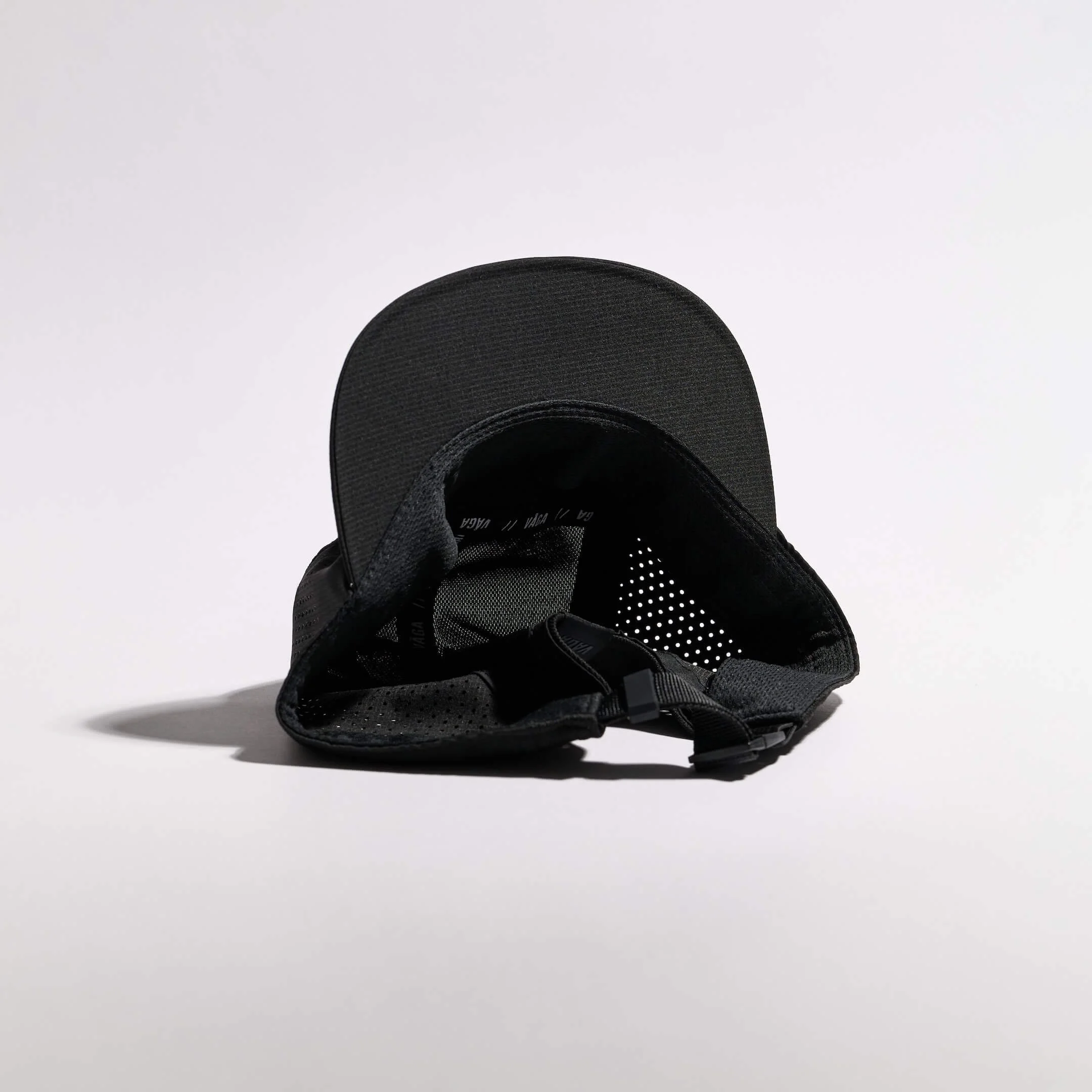 vaga-feather-racing-cap-black-underside.jpg