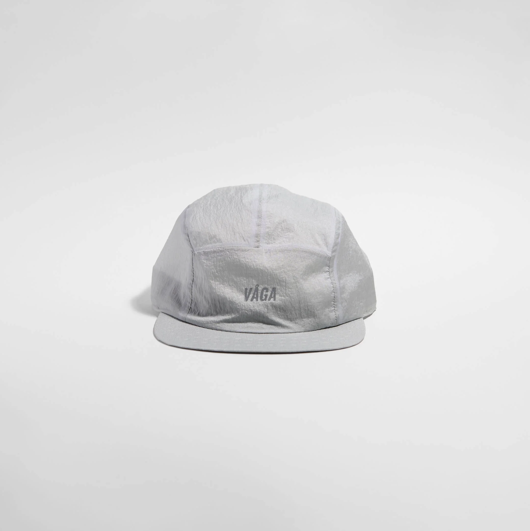 vaga-wind-resistant-cap-running-cap-light-grey-front.jpg